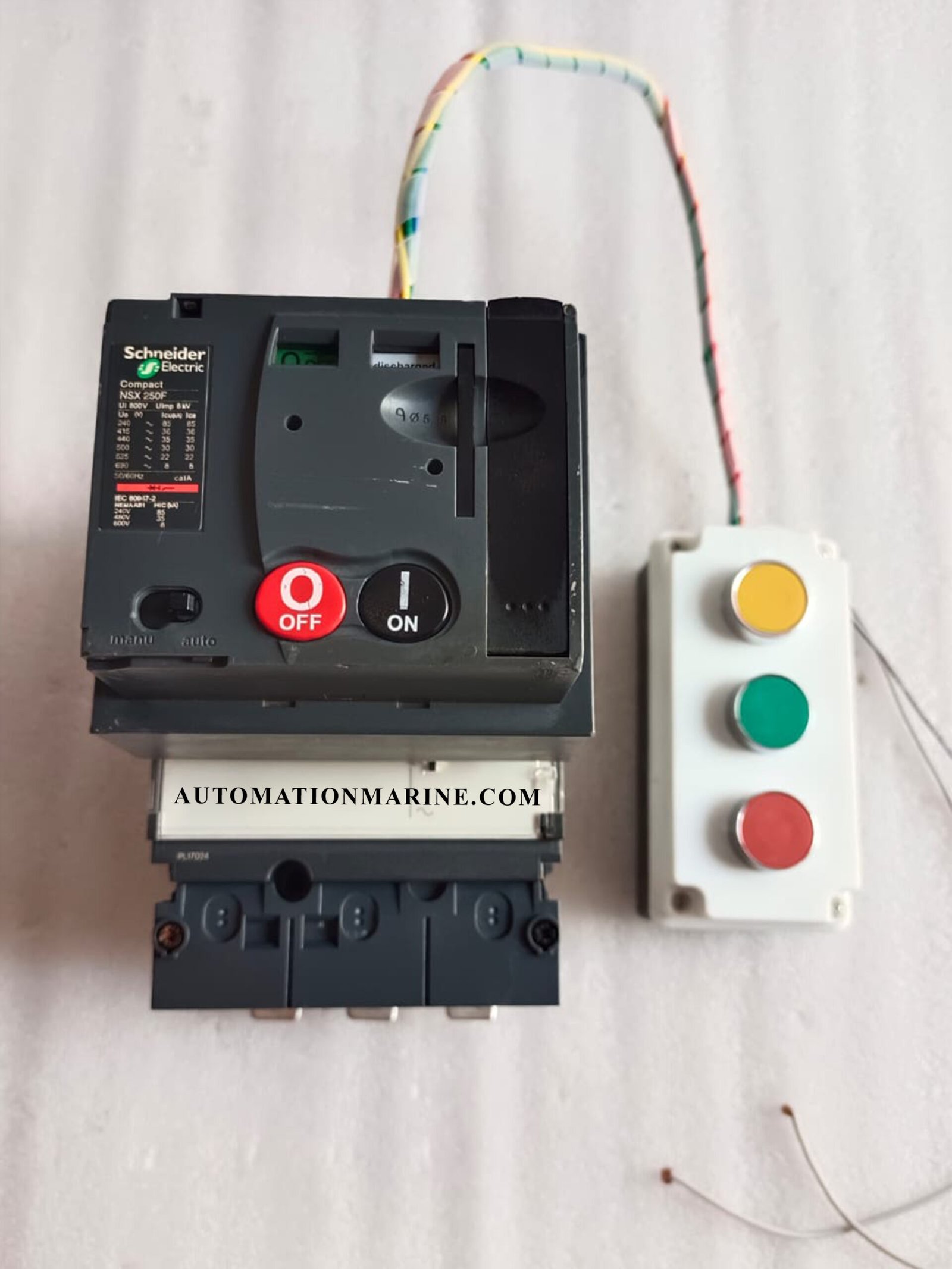 SCHNEIDER NSX250F MOTORISED MCCB 250AMP SCHNEIDER MOTOR MECHANISM MCCB 250AMP 3POL MODULE