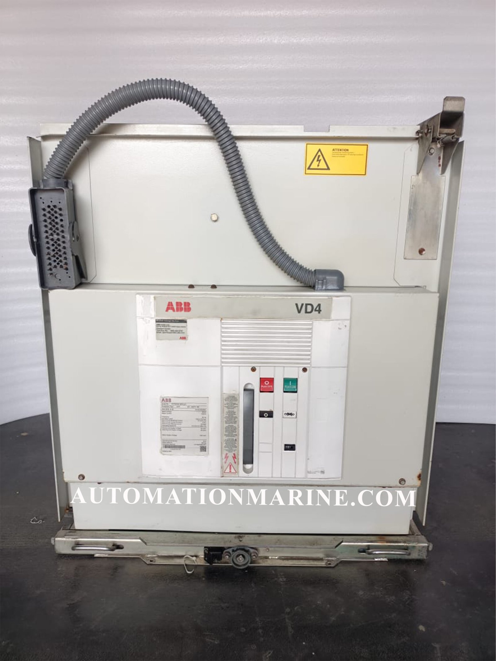 ABB VD4 36KV VACUUM CIRCUIT BREAKER ABB VD4 33KV VCB  ABB VD4/W36.12.32 VACCUM CIRCUIT BREAKER