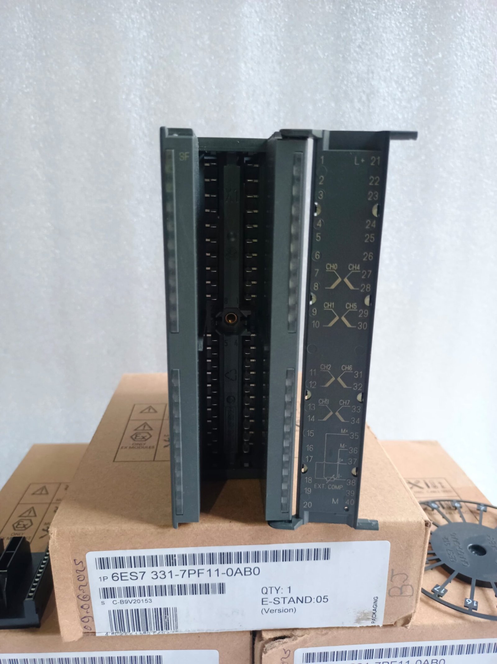 A06B-6096-H207 FANUC SERVO AMPLIFIER MODULE A06B6096H207 thumbnail 5483