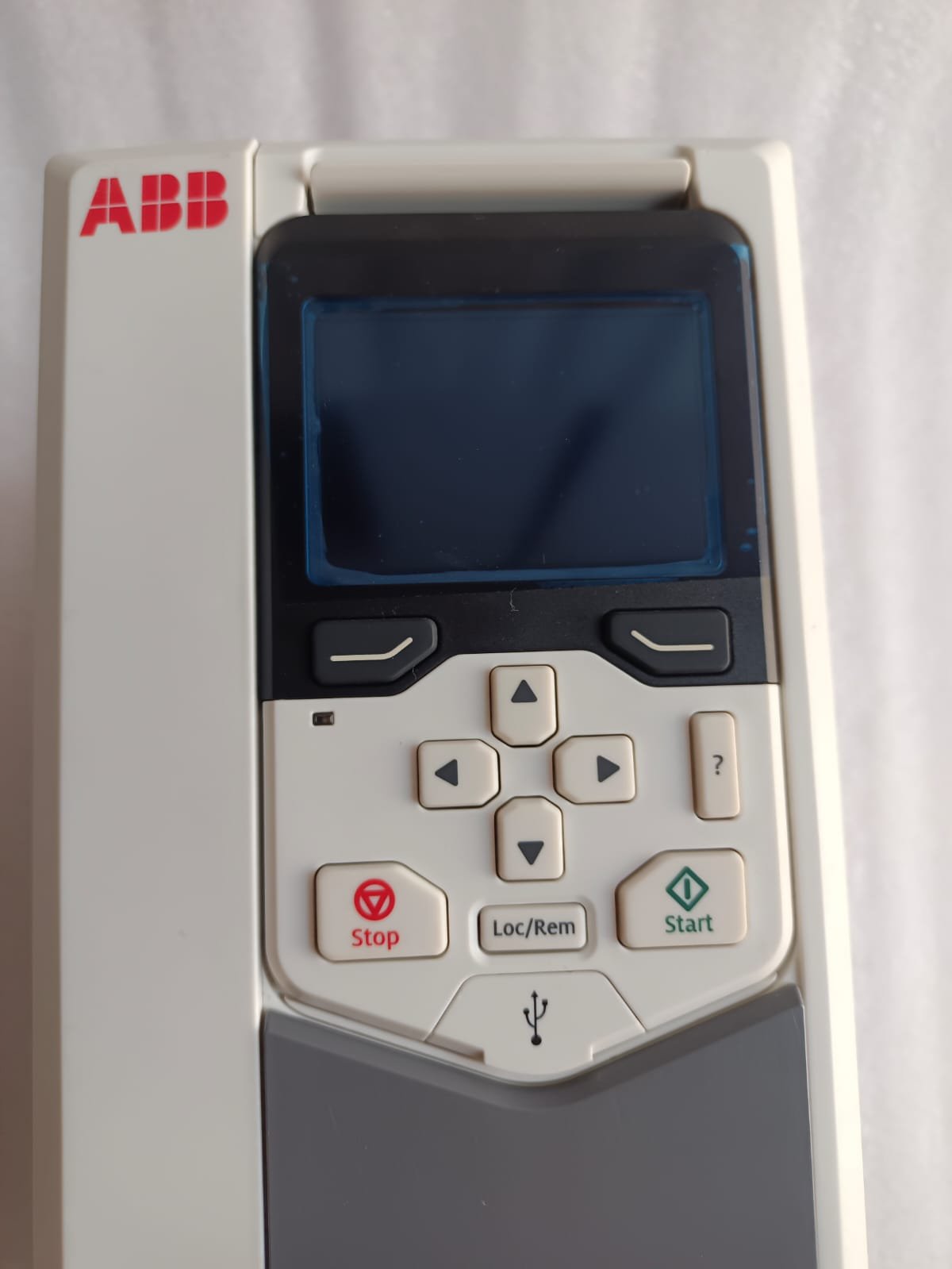 A06B-6096-H207 FANUC SERVO AMPLIFIER MODULE A06B6096H207 thumbnail 1673