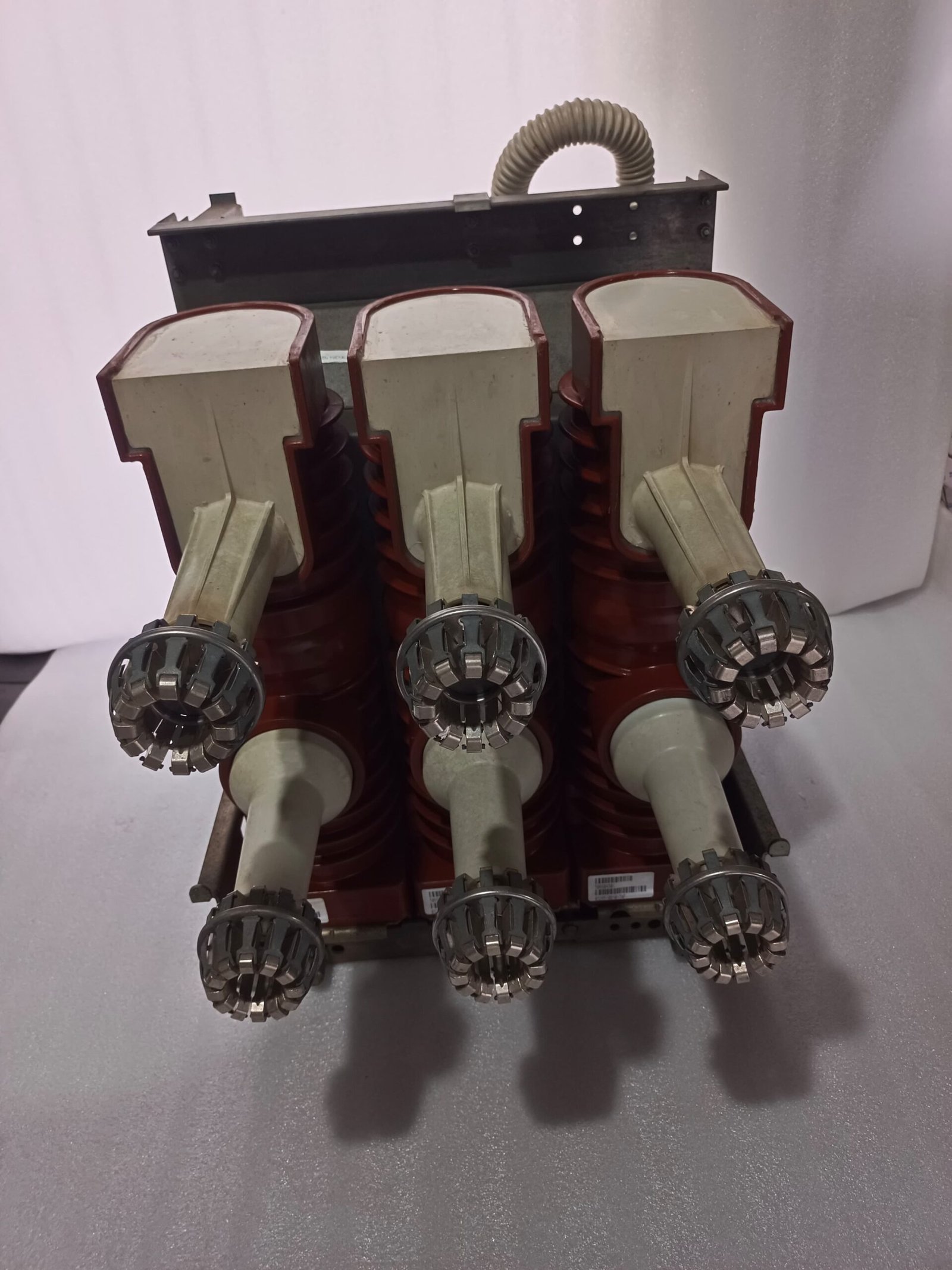 A06B-6096-H207 FANUC SERVO AMPLIFIER MODULE A06B6096H207 thumbnail 4821