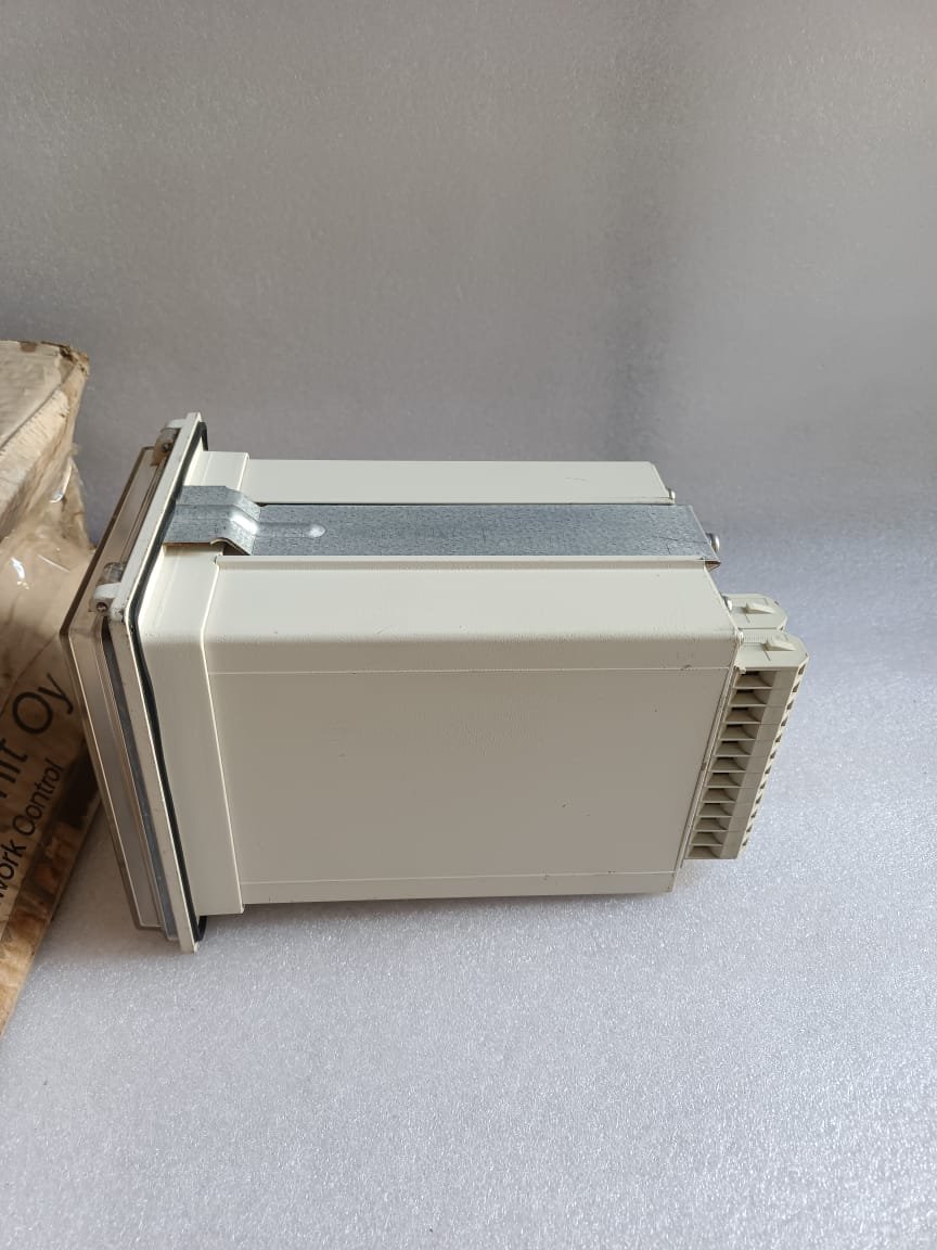 A06B-6096-H207 FANUC SERVO AMPLIFIER MODULE A06B6096H207 thumbnail 3309