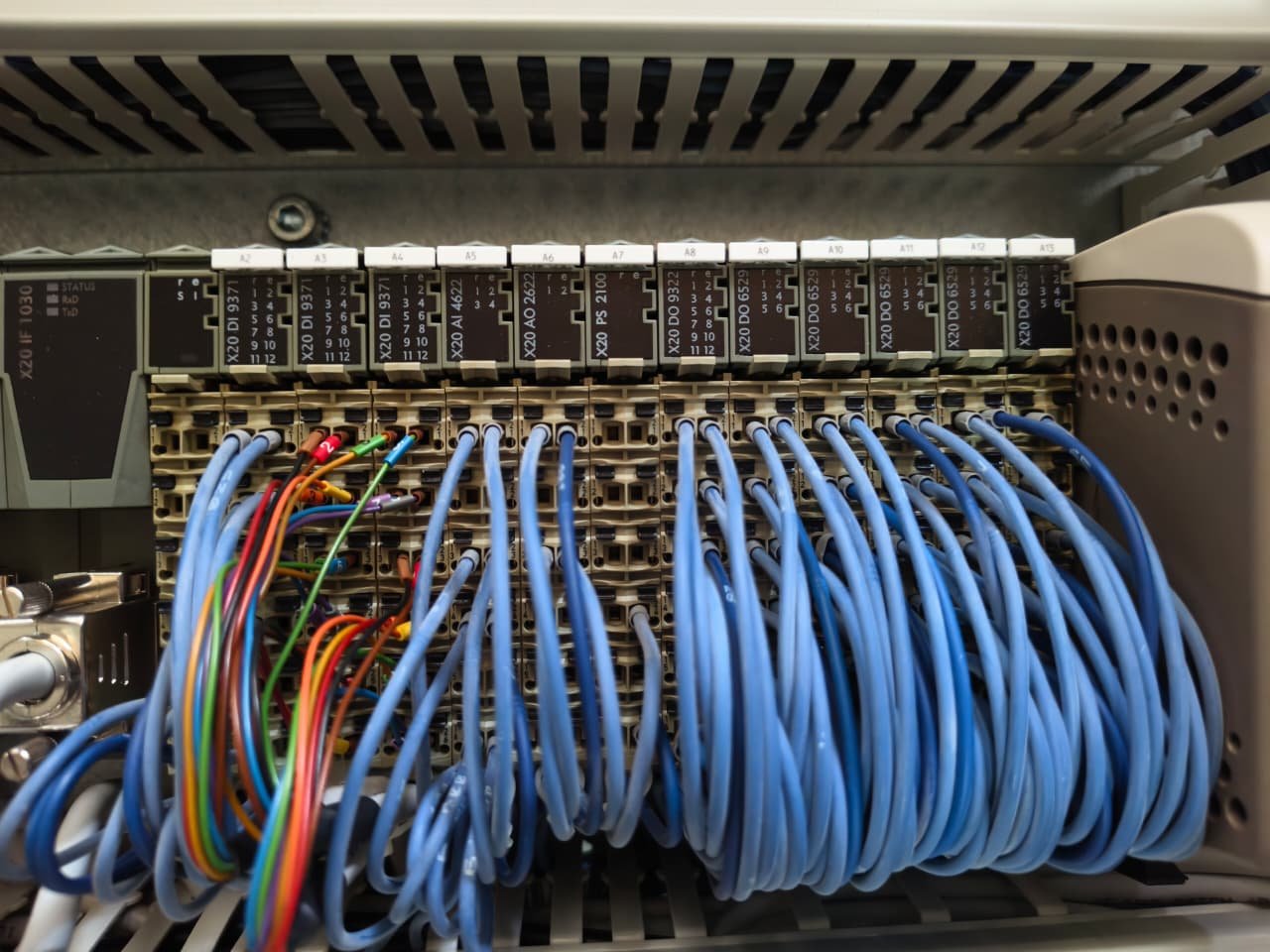 A06B-6096-H207 FANUC SERVO AMPLIFIER MODULE A06B6096H207 thumbnail 6188