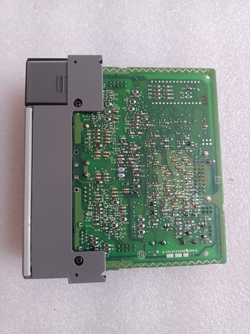 A06B-6096-H207 FANUC SERVO AMPLIFIER MODULE A06B6096H207 thumbnail 2427