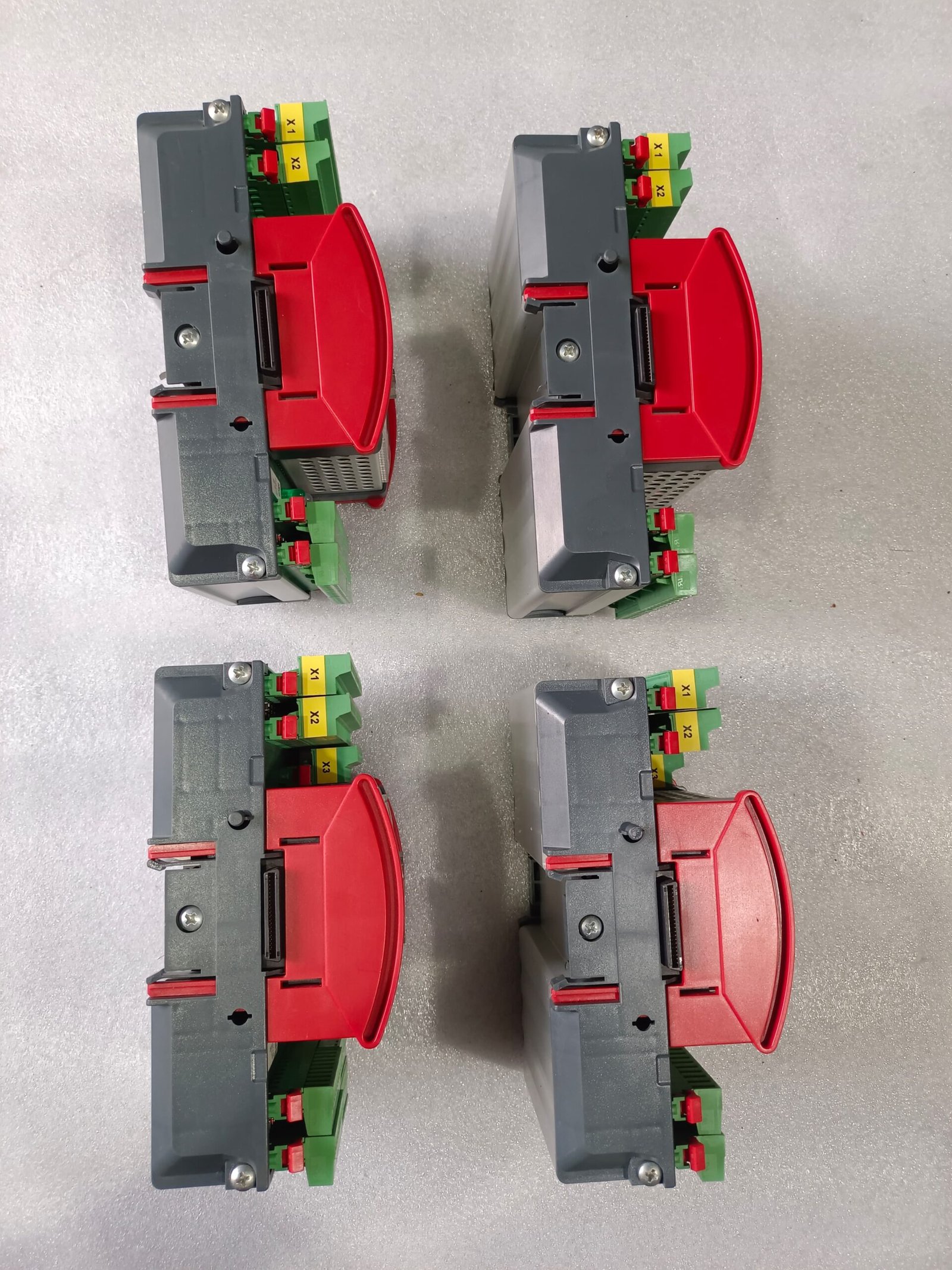 A06B-6096-H207 FANUC SERVO AMPLIFIER MODULE A06B6096H207 thumbnail 3884