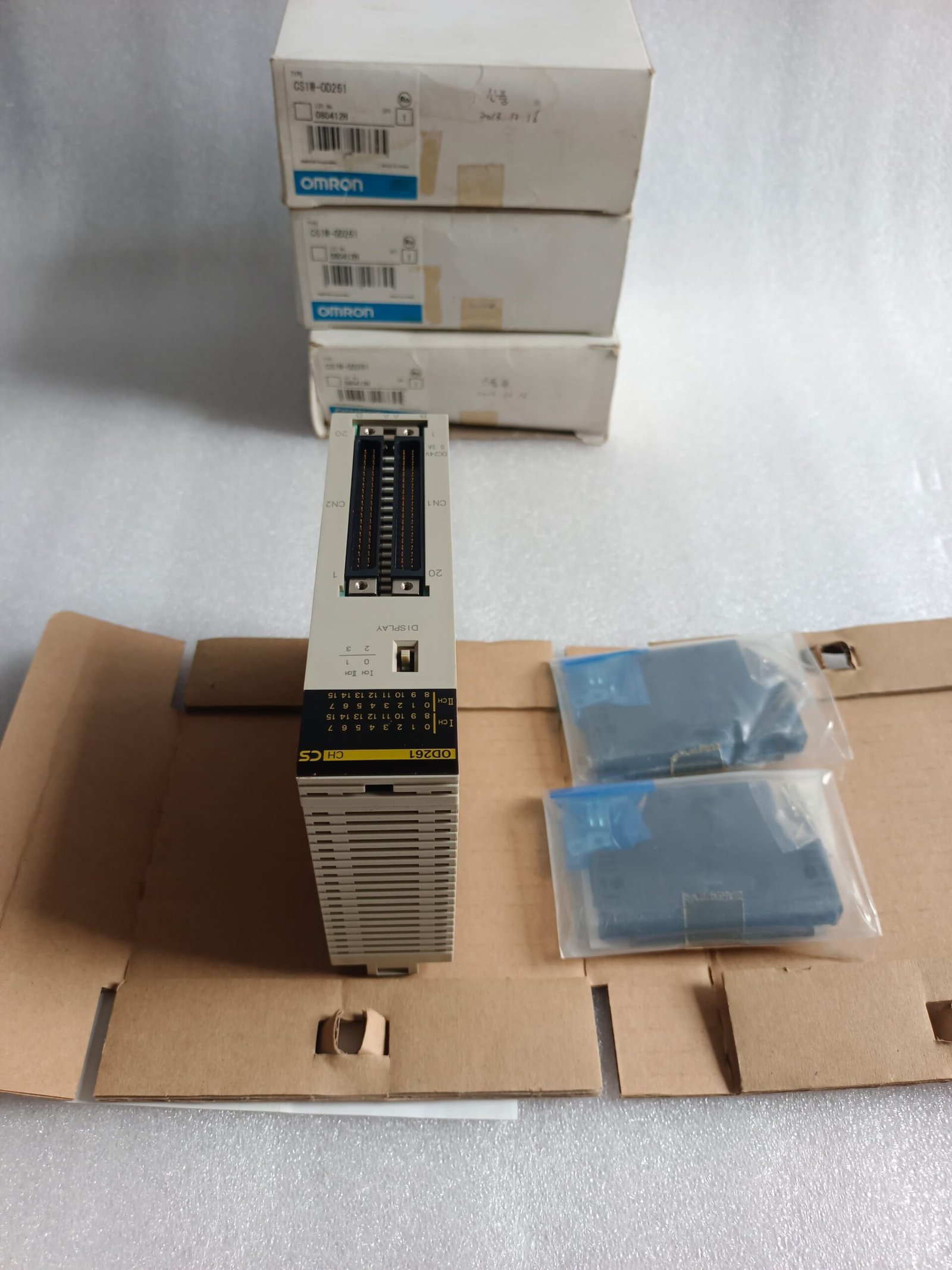 A06B-6096-H207 FANUC SERVO AMPLIFIER MODULE A06B6096H207 thumbnail 4921