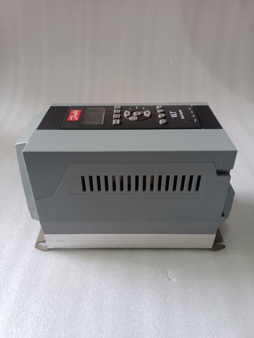 A06B-6096-H207 FANUC SERVO AMPLIFIER MODULE A06B6096H207 thumbnail 5904