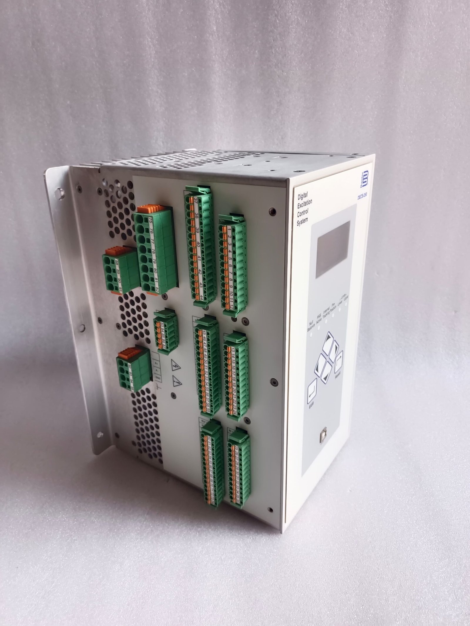 A06B-6096-H207 FANUC SERVO AMPLIFIER MODULE A06B6096H207 thumbnail 5401