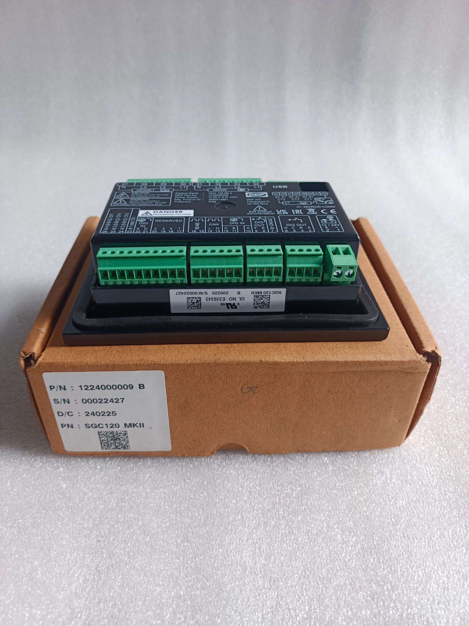 A06B-6096-H207 FANUC SERVO AMPLIFIER MODULE A06B6096H207 thumbnail 4987