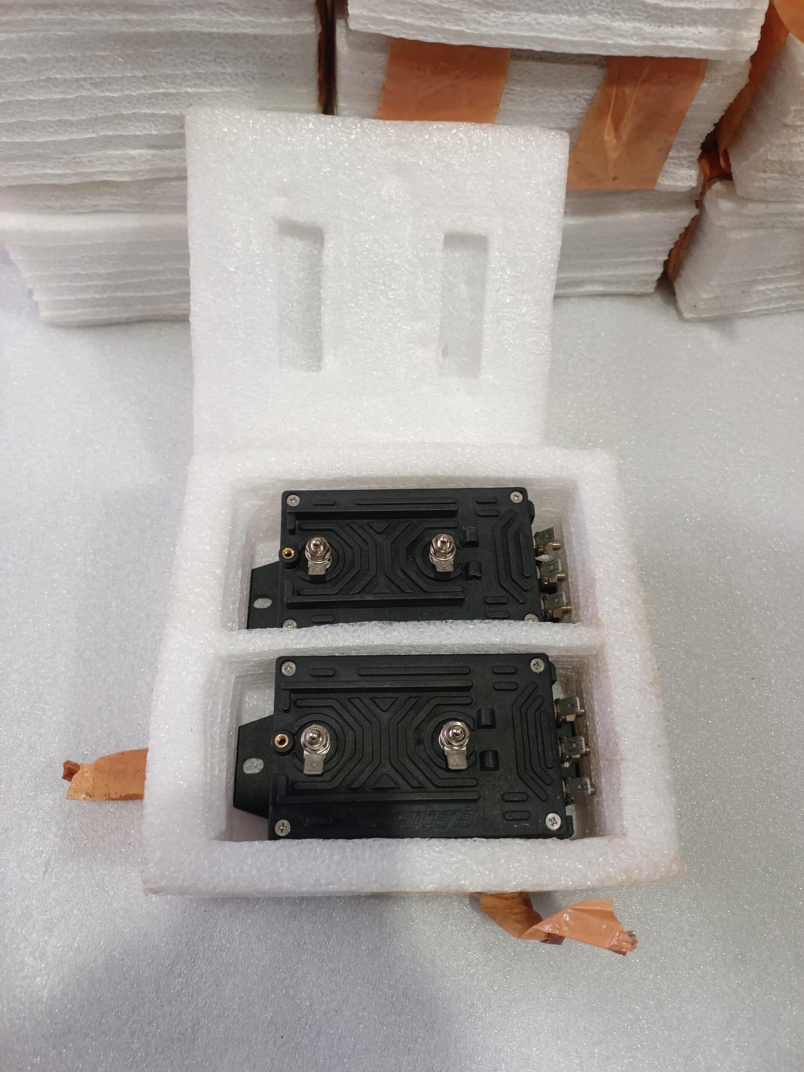 A06B-6096-H207 FANUC SERVO AMPLIFIER MODULE A06B6096H207 thumbnail 5295