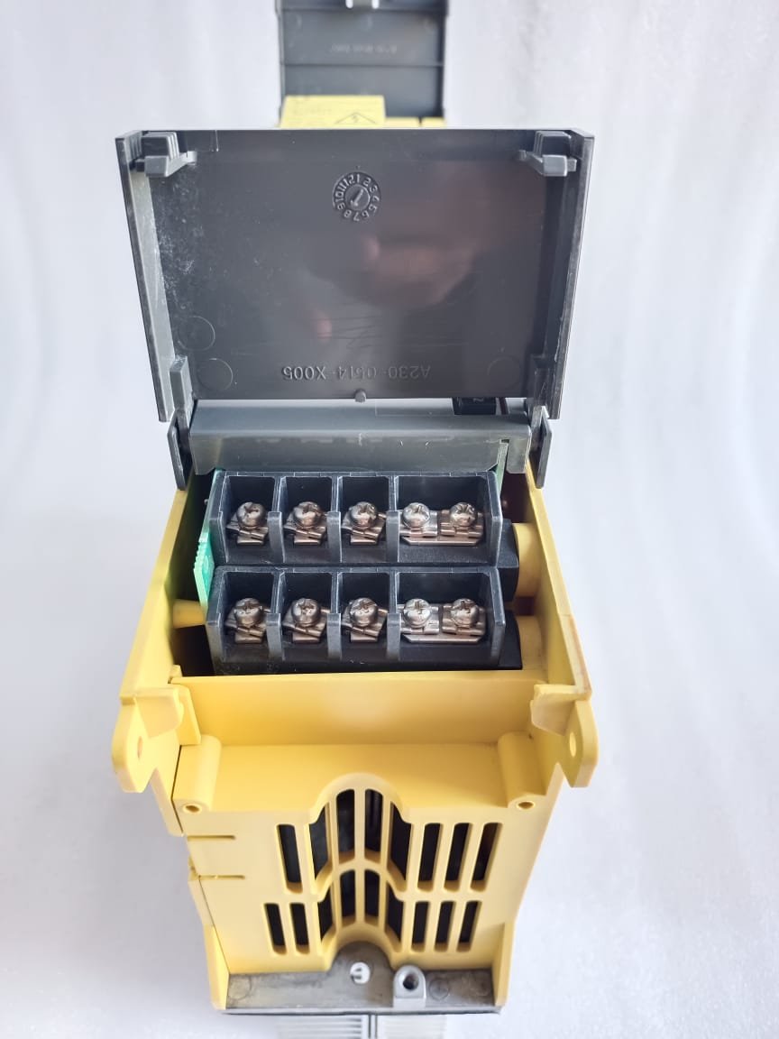 A06B-6096-H207 FANUC SERVO AMPLIFIER MODULE A06B6096H207 thumbnail 4