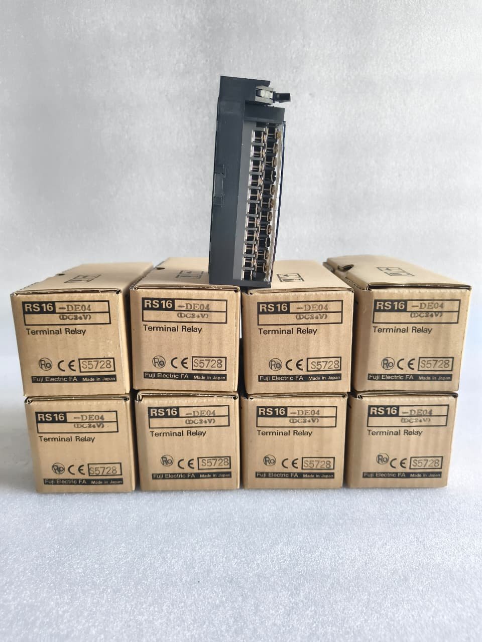 A06B-6096-H207 FANUC SERVO AMPLIFIER MODULE A06B6096H207 thumbnail 6538