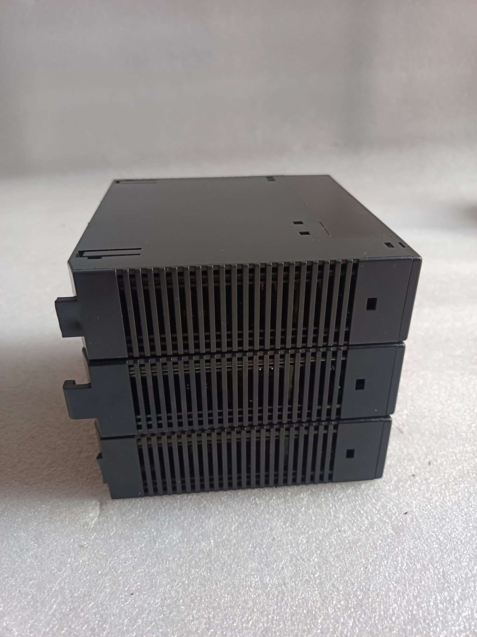 A06B-6096-H207 FANUC SERVO AMPLIFIER MODULE A06B6096H207 thumbnail 3502