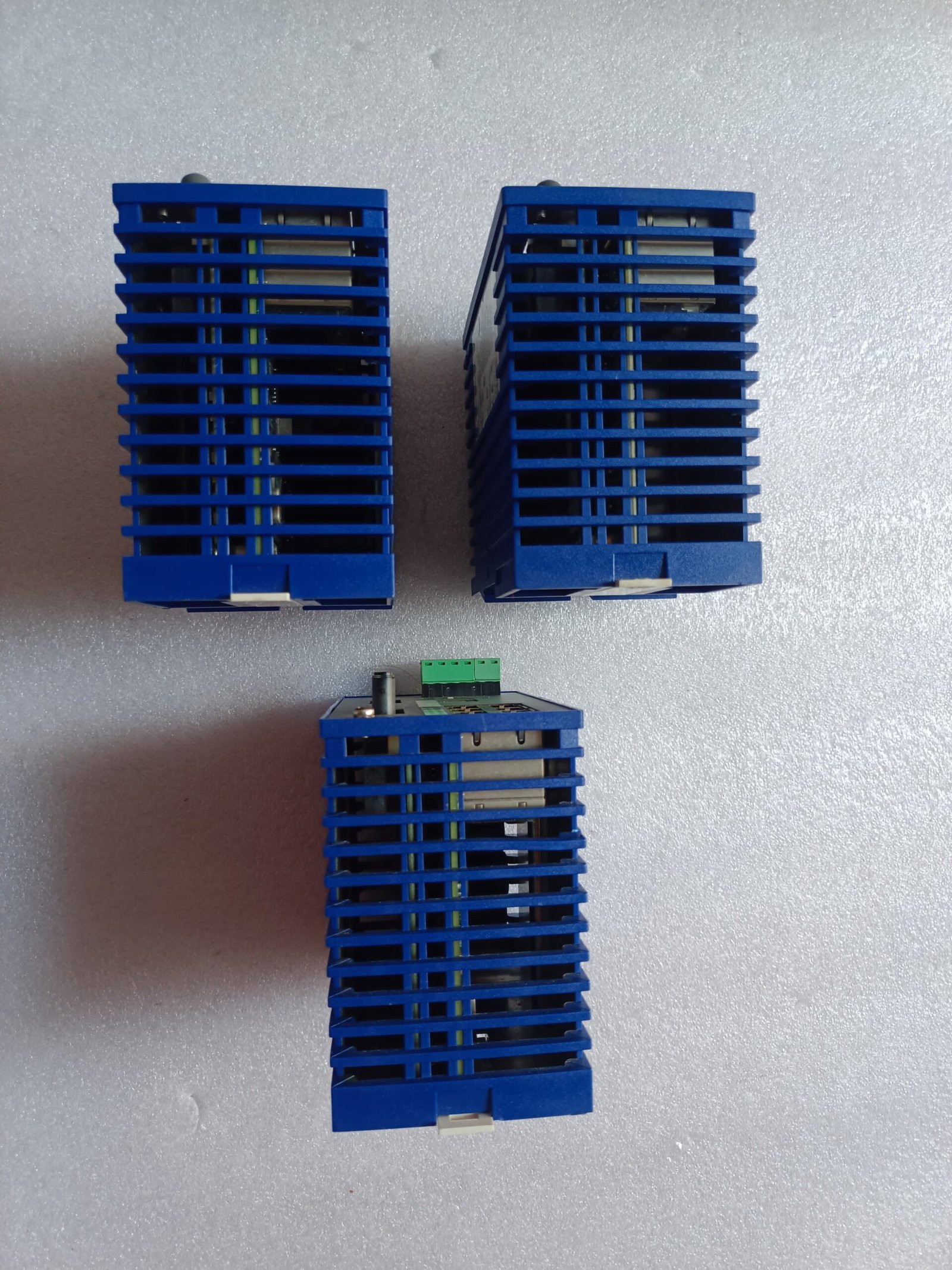 A06B-6096-H207 FANUC SERVO AMPLIFIER MODULE A06B6096H207 thumbnail 3413