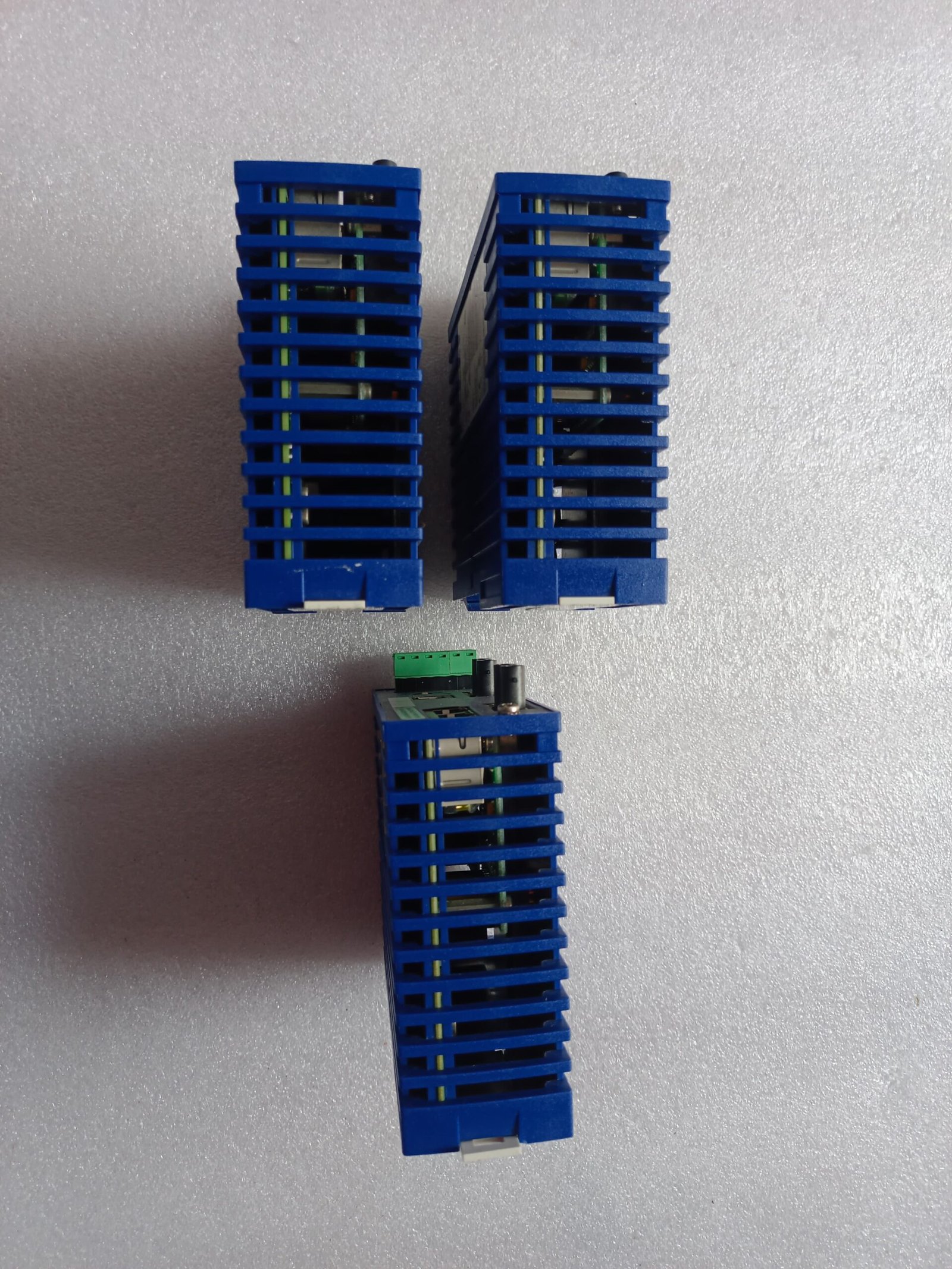 A06B-6096-H207 FANUC SERVO AMPLIFIER MODULE A06B6096H207 thumbnail 3446