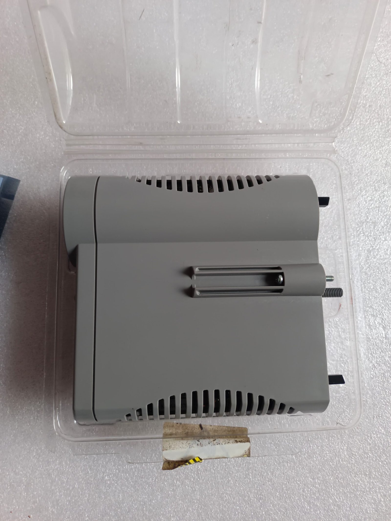 A06B-6096-H207 FANUC SERVO AMPLIFIER MODULE A06B6096H207 thumbnail 3364