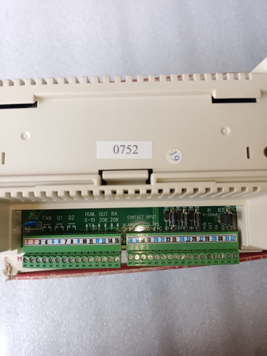 SELL FOR LOT 3 QTY ONLY 1499$ FREE SHIPPING HONEYWELL R7428B1005 TEMPERATURE CONTROLLER R7428B1005 thumbnail 7