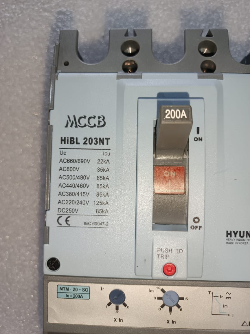 HYUNADAI HIBL 203NT HYUNDAI HIBL203NT-E 3P 200AMP 3POL MCCB thumbnail 4