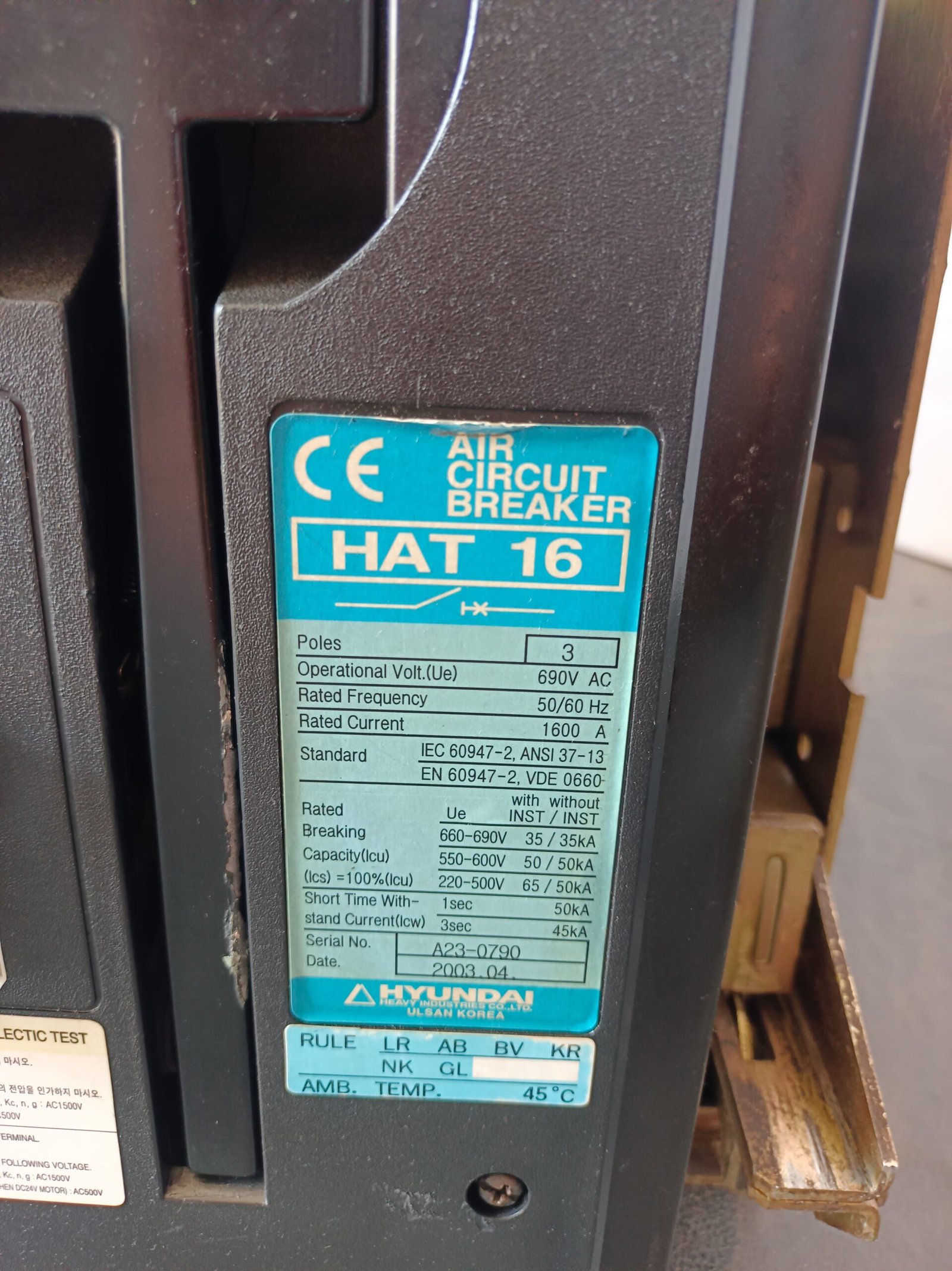 HYUNDAI HAT16 AIR CIRCUIT BREAKER HYUNDAI HAT 16 ACB thumbnail 4