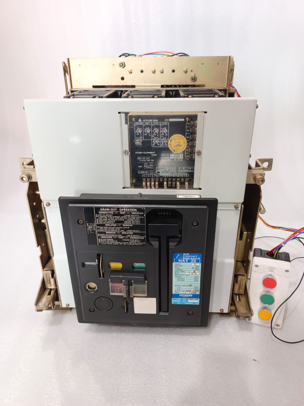 A06B-6096-H207 FANUC SERVO AMPLIFIER MODULE A06B6096H207 thumbnail 1304