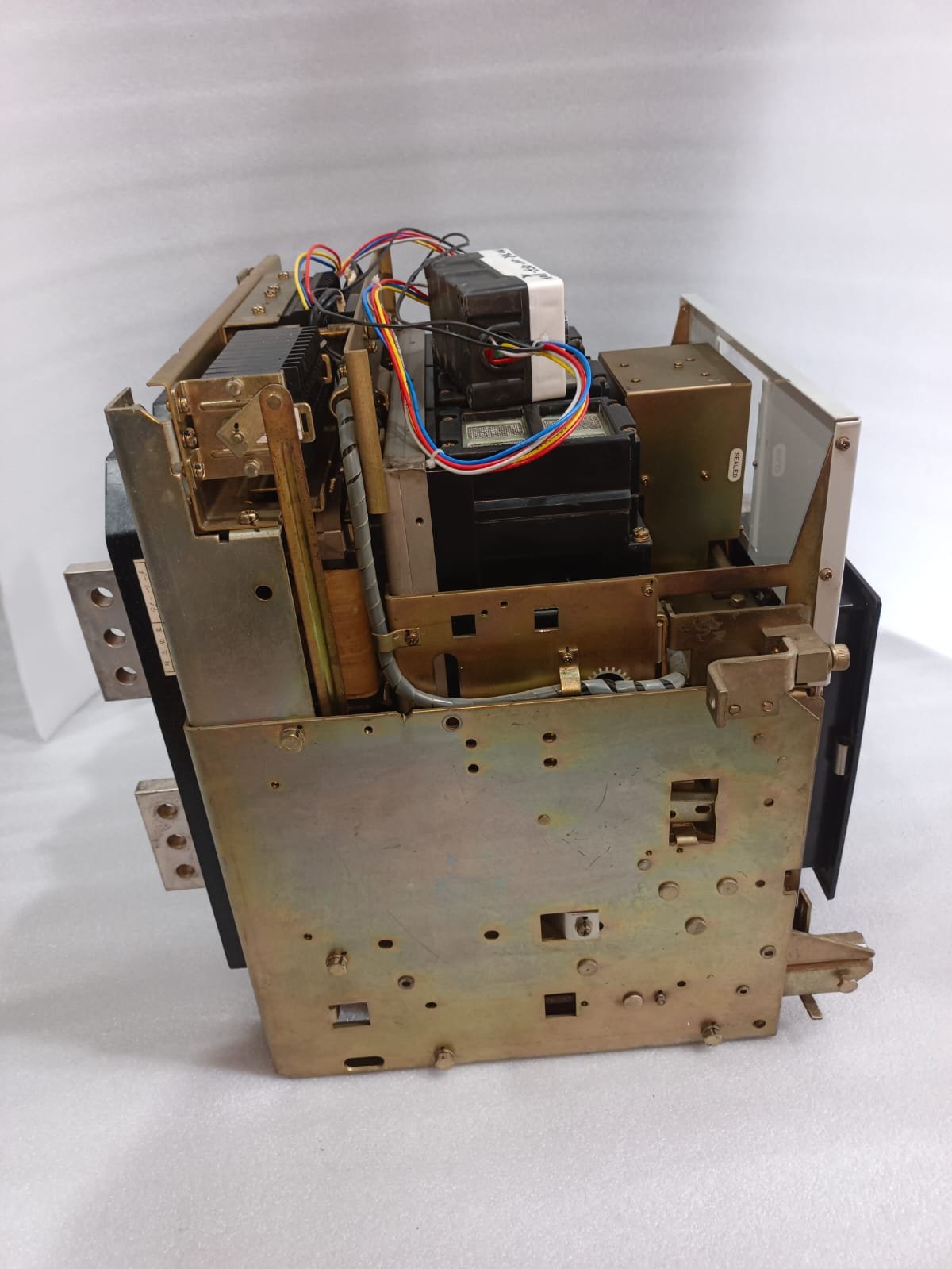 A06B-6096-H207 FANUC SERVO AMPLIFIER MODULE A06B6096H207 thumbnail 1308