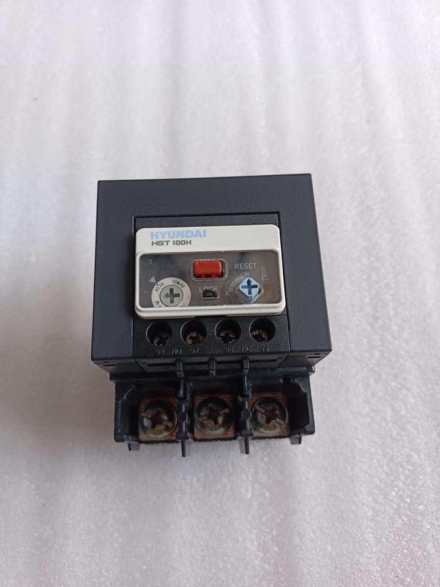 A06B-6096-H207 FANUC SERVO AMPLIFIER MODULE A06B6096H207 thumbnail 1804