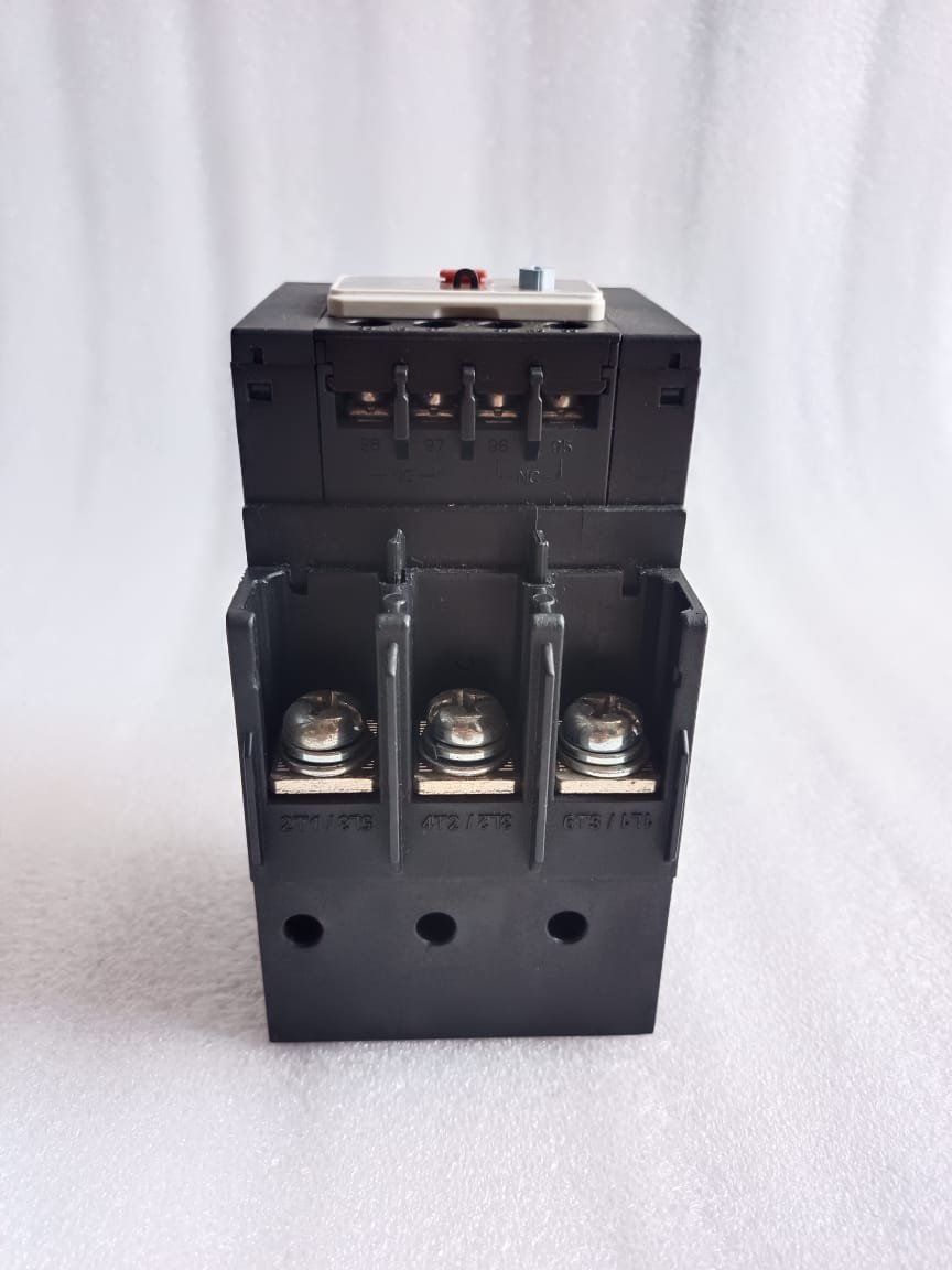 A06B-6096-H207 FANUC SERVO AMPLIFIER MODULE A06B6096H207 thumbnail 1805