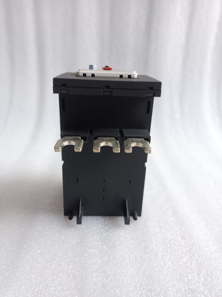 A06B-6096-H207 FANUC SERVO AMPLIFIER MODULE A06B6096H207 thumbnail 1807