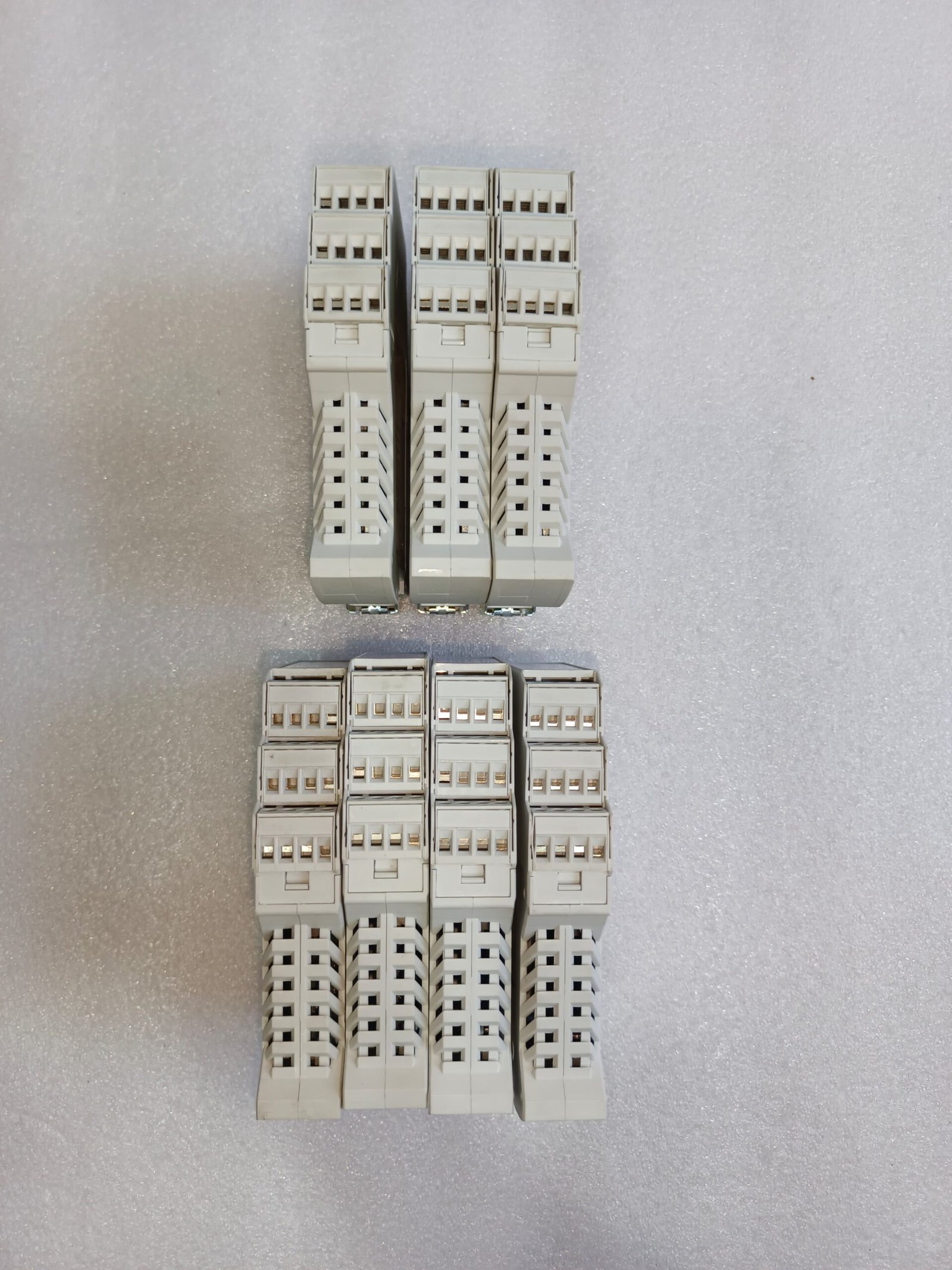 A06B-6096-H207 FANUC SERVO AMPLIFIER MODULE A06B6096H207 thumbnail 4317