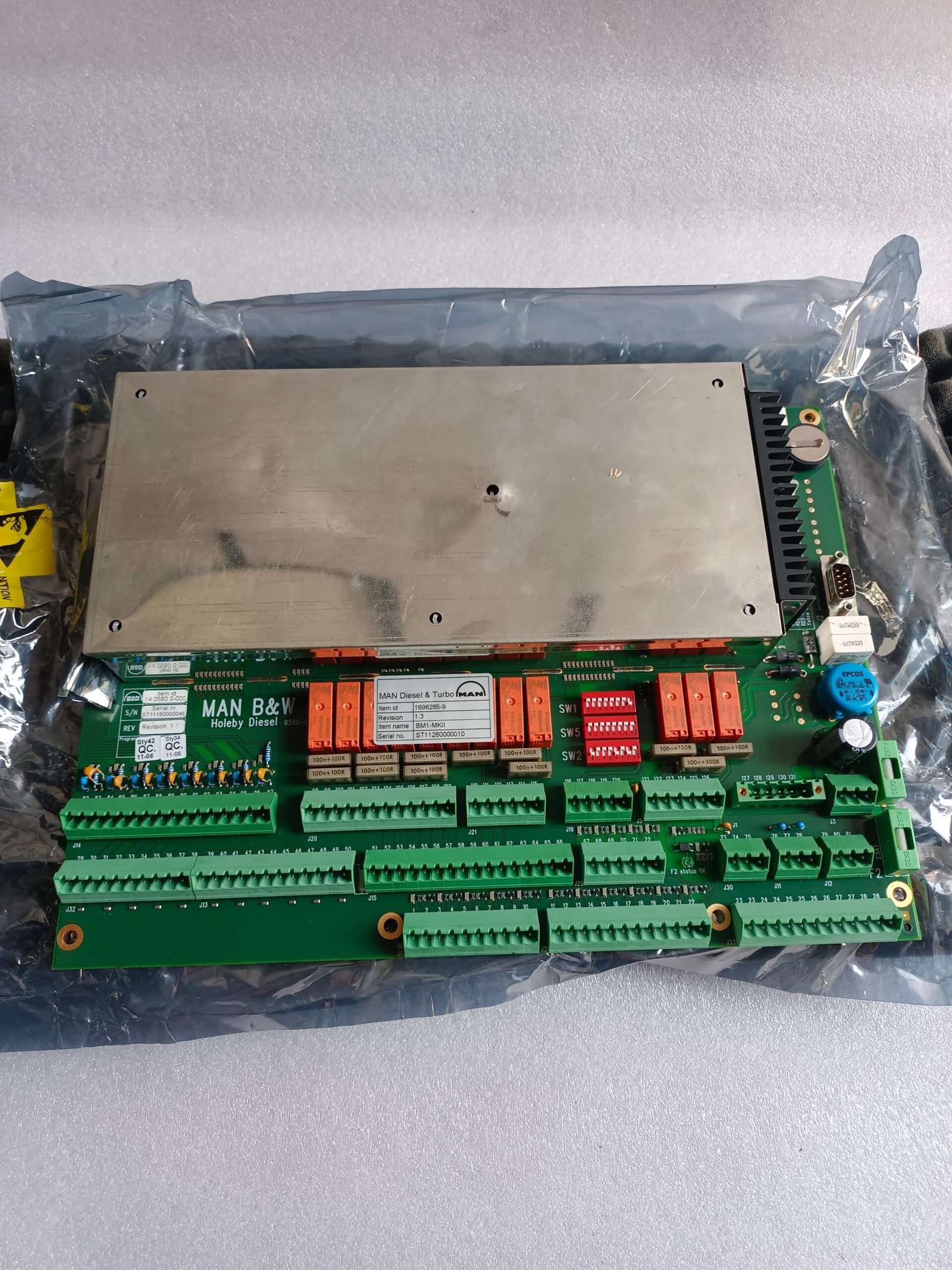 A06B-6096-H207 FANUC SERVO AMPLIFIER MODULE A06B6096H207 thumbnail 4133