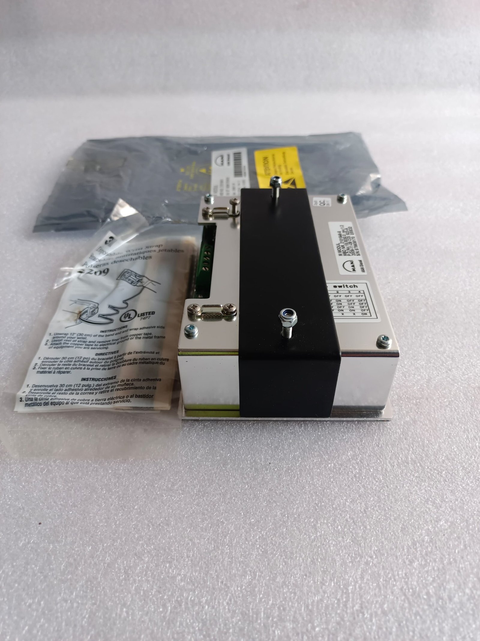 A06B-6096-H207 FANUC SERVO AMPLIFIER MODULE A06B6096H207 thumbnail 4143
