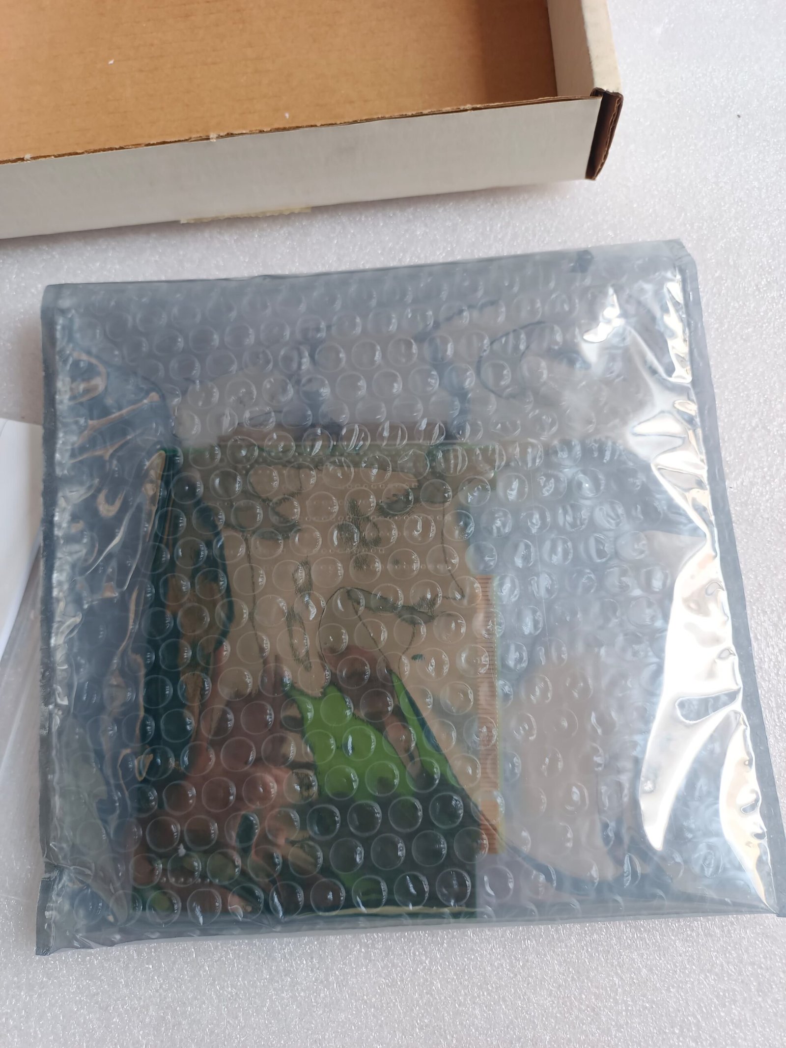 A06B-6096-H207 FANUC SERVO AMPLIFIER MODULE A06B6096H207 thumbnail 4092