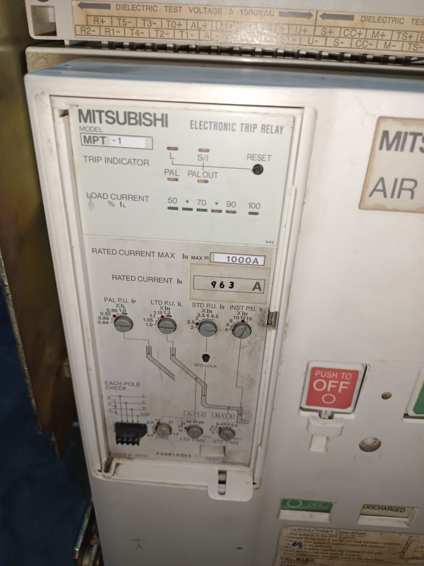 A06B-6096-H207 FANUC SERVO AMPLIFIER MODULE A06B6096H207 thumbnail 1144