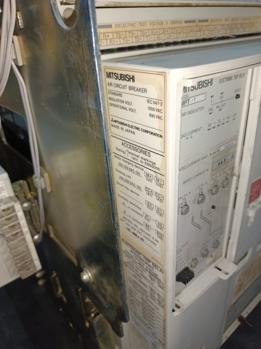 A06B-6096-H207 FANUC SERVO AMPLIFIER MODULE A06B6096H207 thumbnail 1147