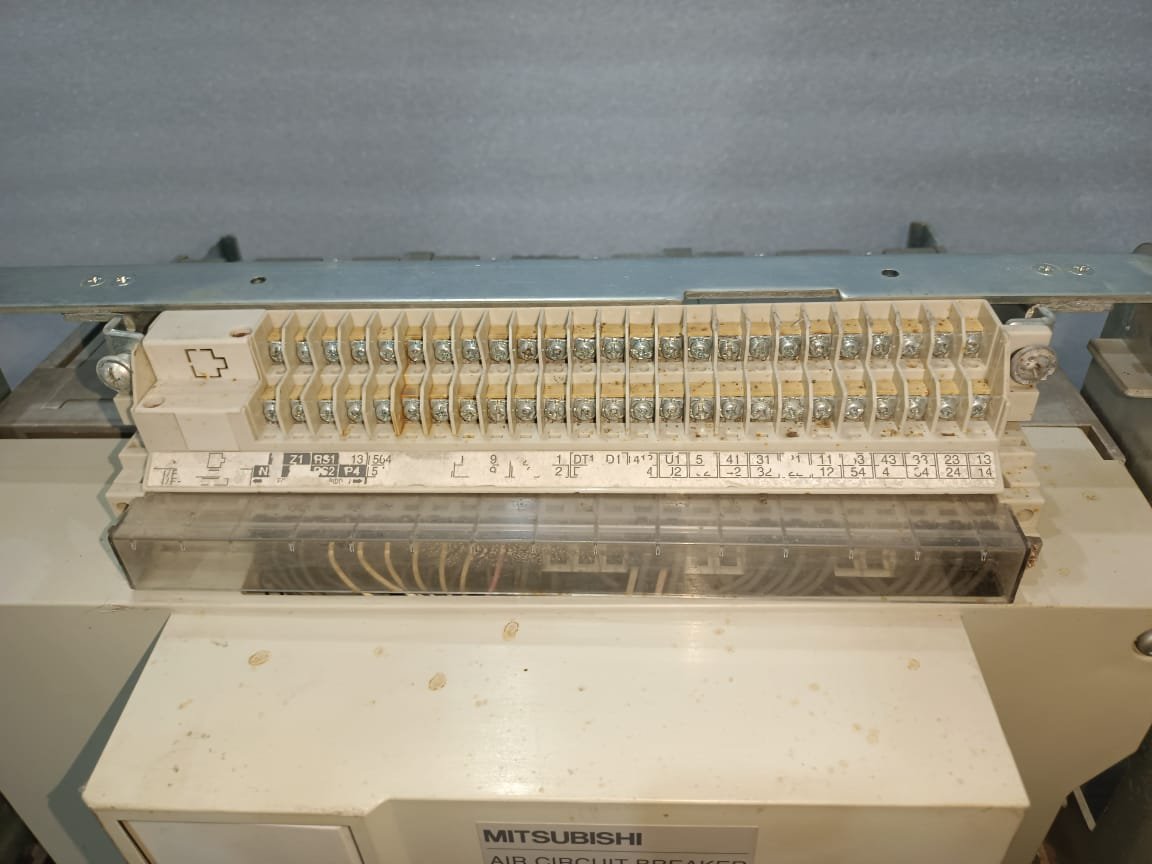 A06B-6096-H207 FANUC SERVO AMPLIFIER MODULE A06B6096H207 thumbnail 1108