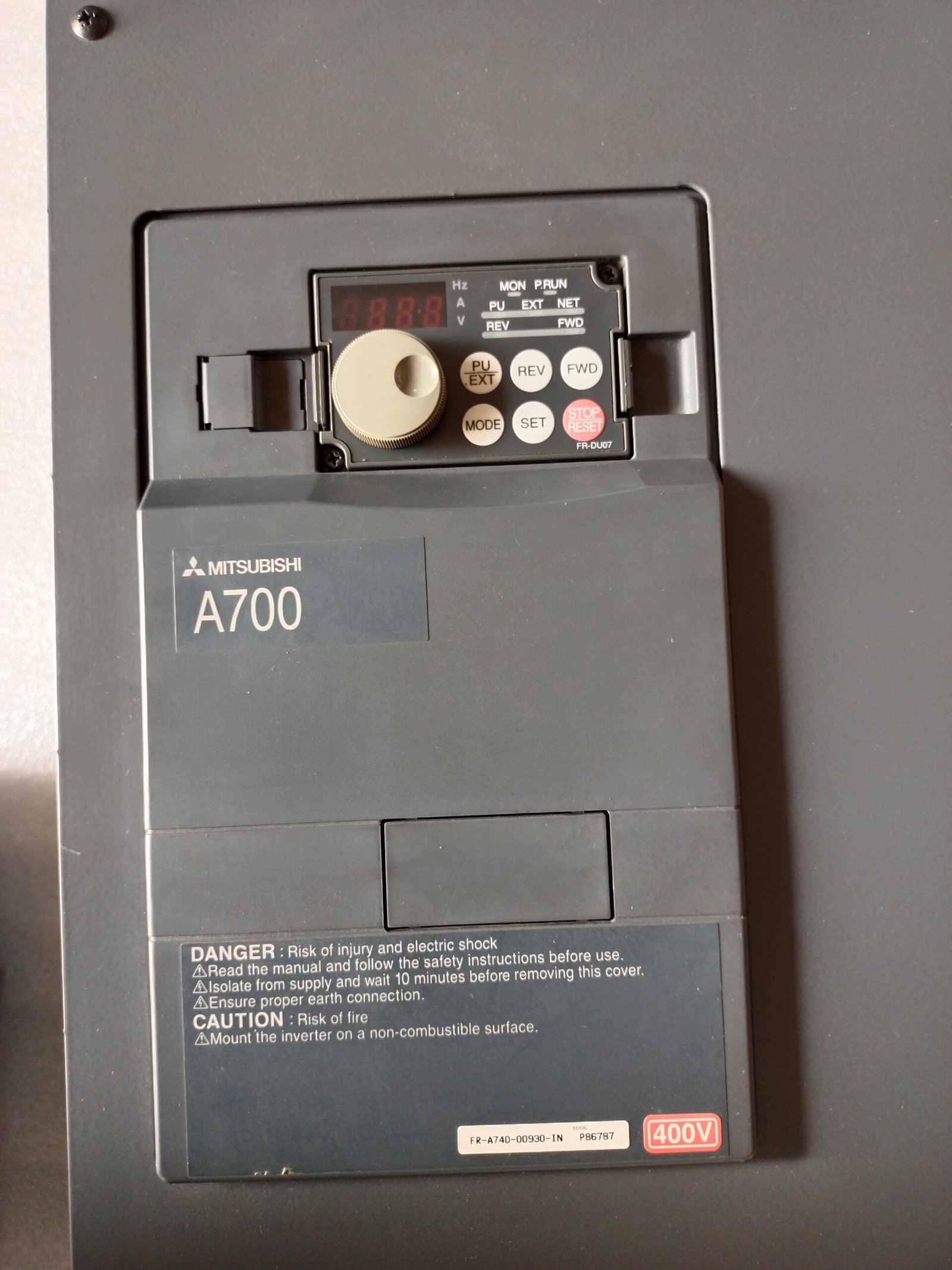 A06B-6096-H207 FANUC SERVO AMPLIFIER MODULE A06B6096H207 thumbnail 3197