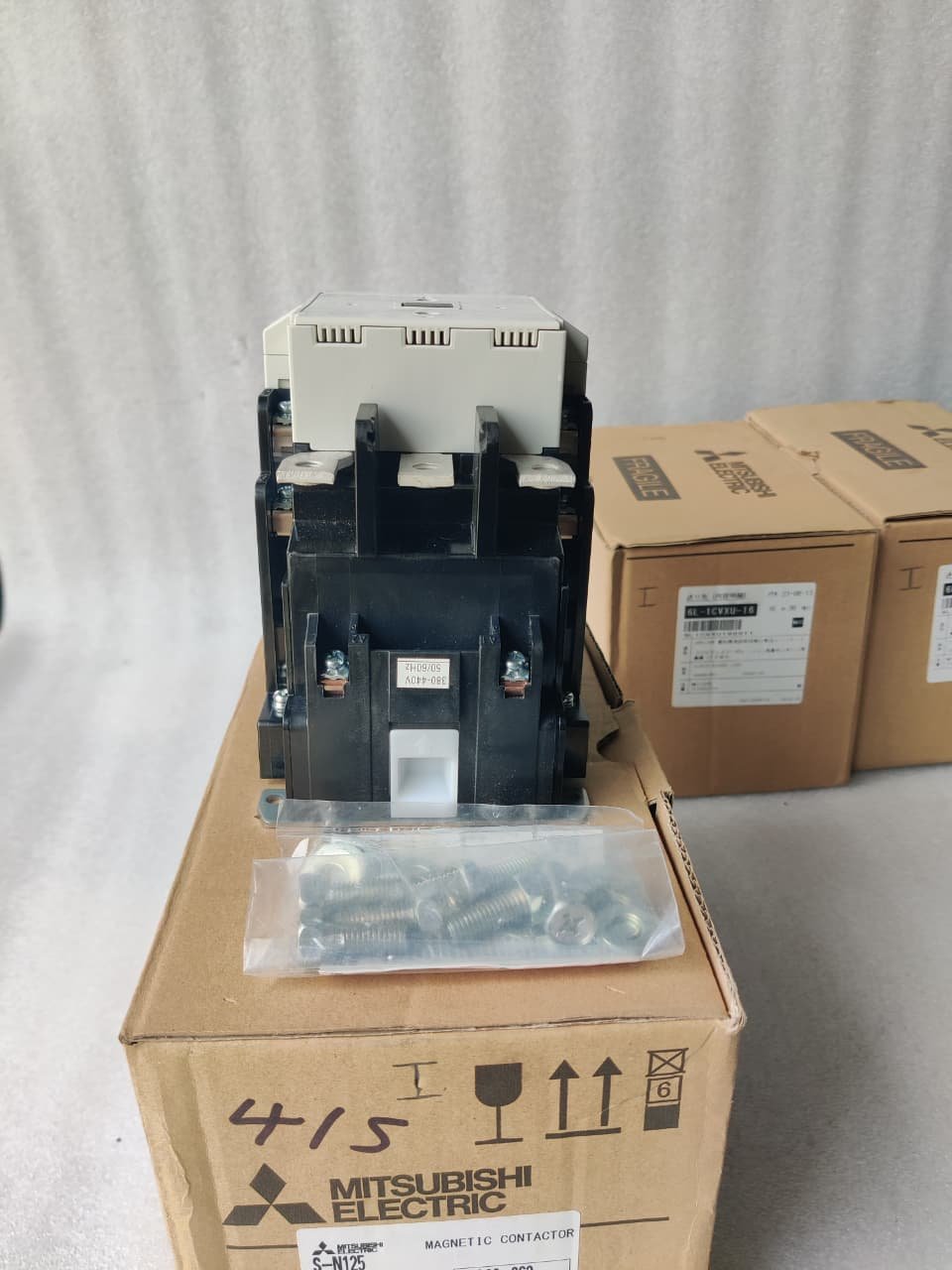 MITSUBISHI SN125 MITSUBISHI S-N125 MAGNETIC CONTACTOR 440V AC thumbnail 11