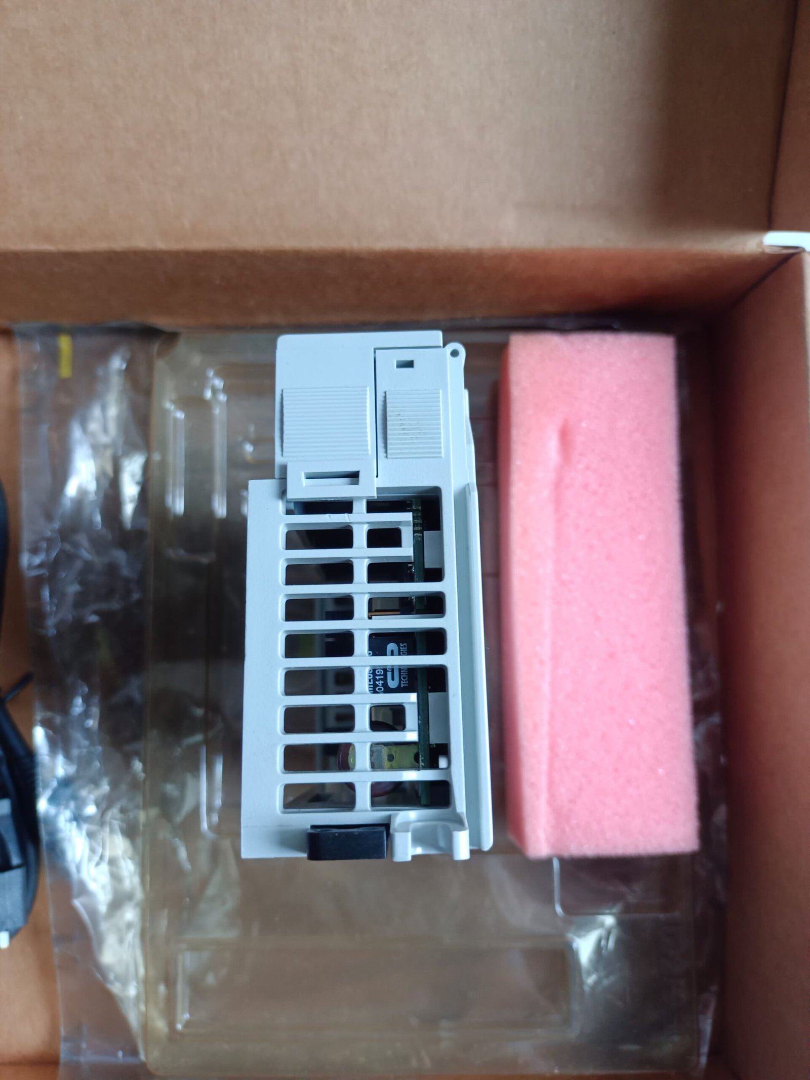 A06B-6096-H207 FANUC SERVO AMPLIFIER MODULE A06B6096H207 thumbnail 3757