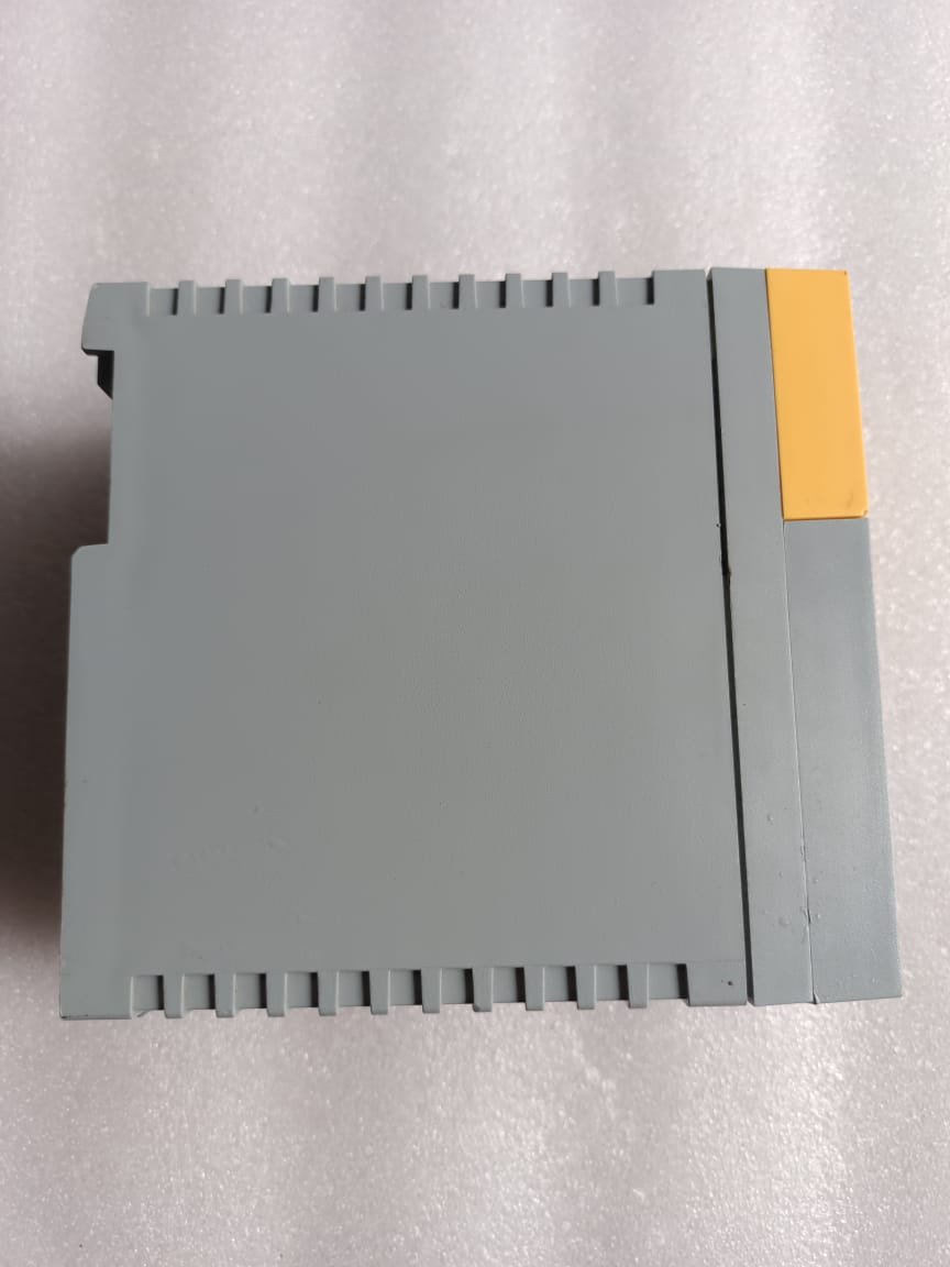 A06B-6096-H207 FANUC SERVO AMPLIFIER MODULE A06B6096H207 thumbnail 832