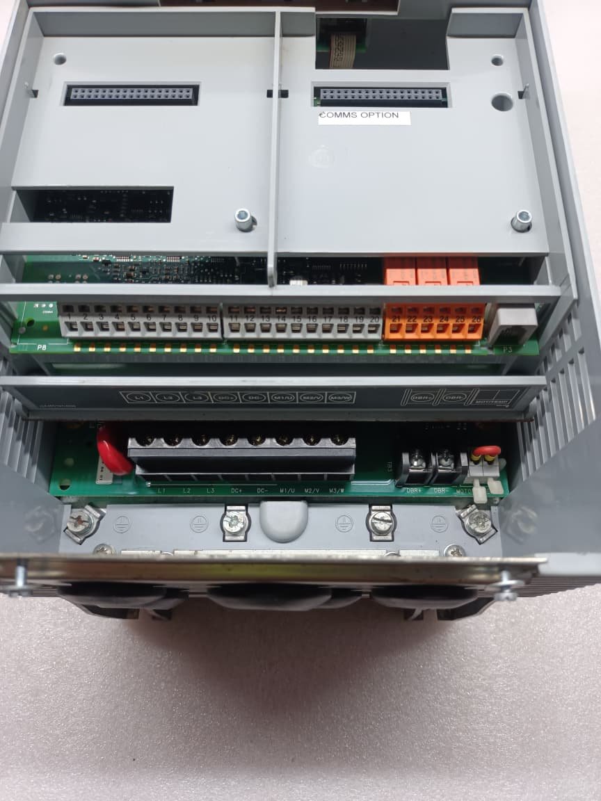 A06B-6096-H207 FANUC SERVO AMPLIFIER MODULE A06B6096H207 thumbnail 5859