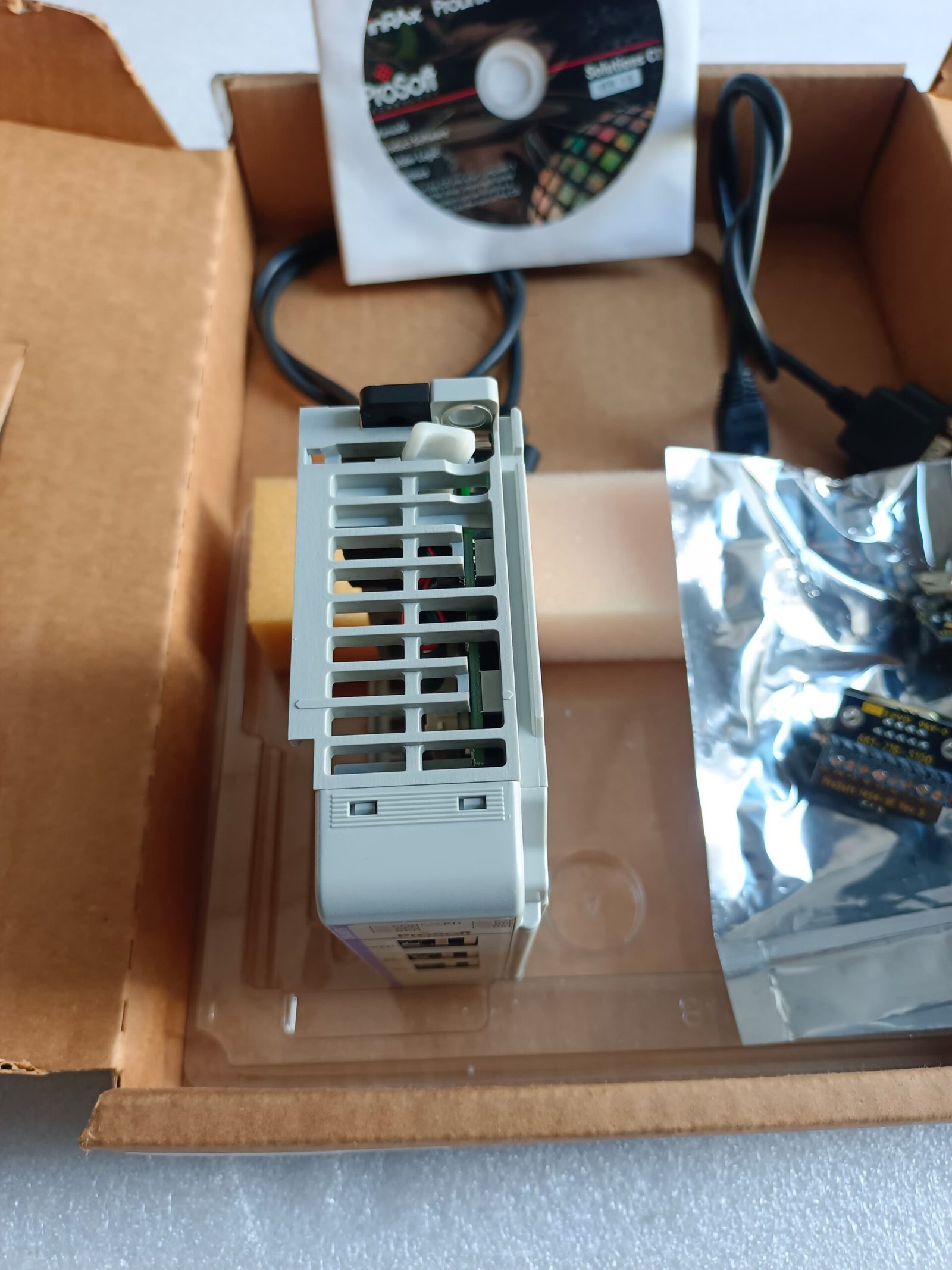 A06B-6096-H207 FANUC SERVO AMPLIFIER MODULE A06B6096H207 thumbnail 4010