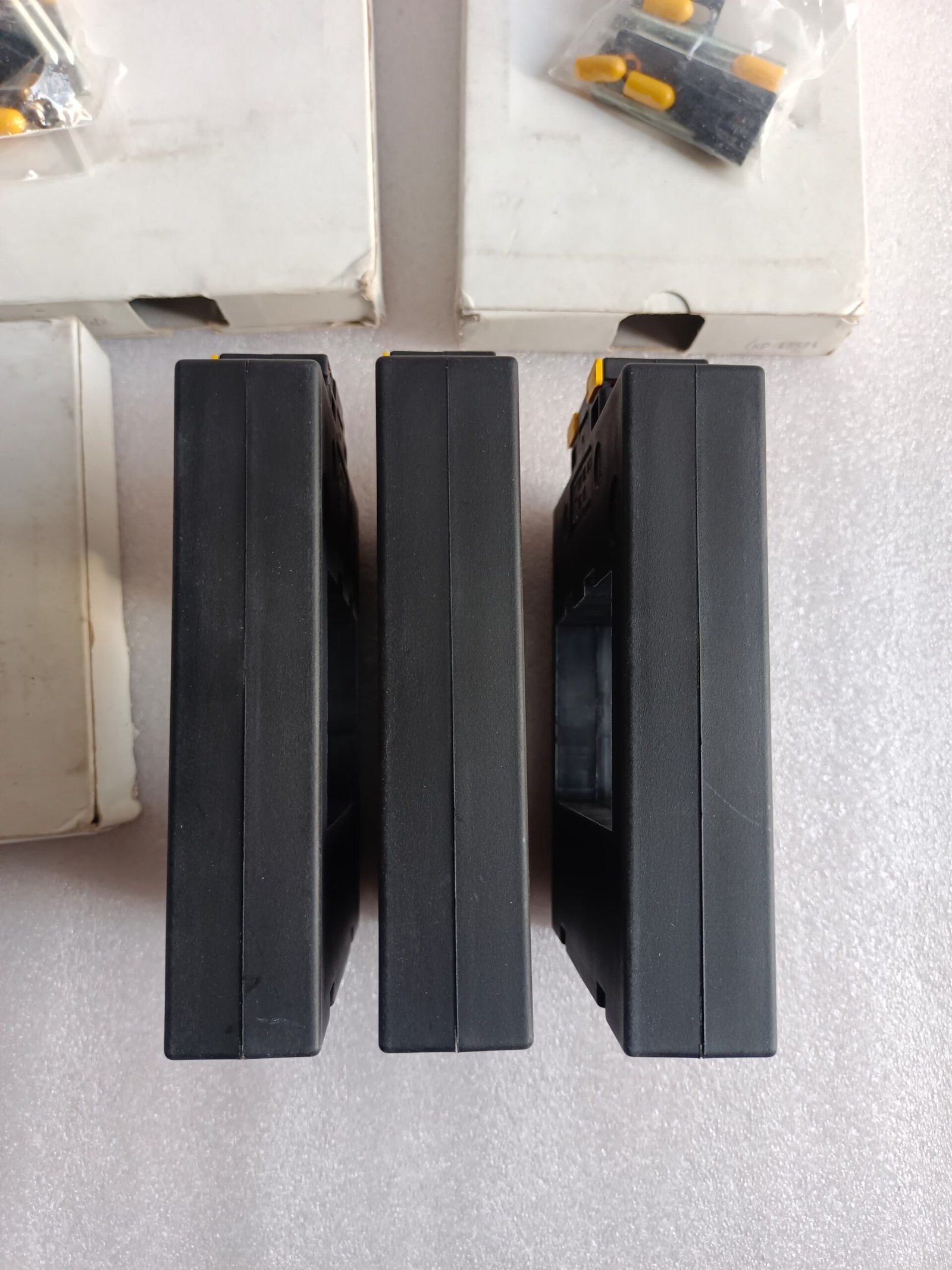 A06B-6096-H207 FANUC SERVO AMPLIFIER MODULE A06B6096H207 thumbnail 4403