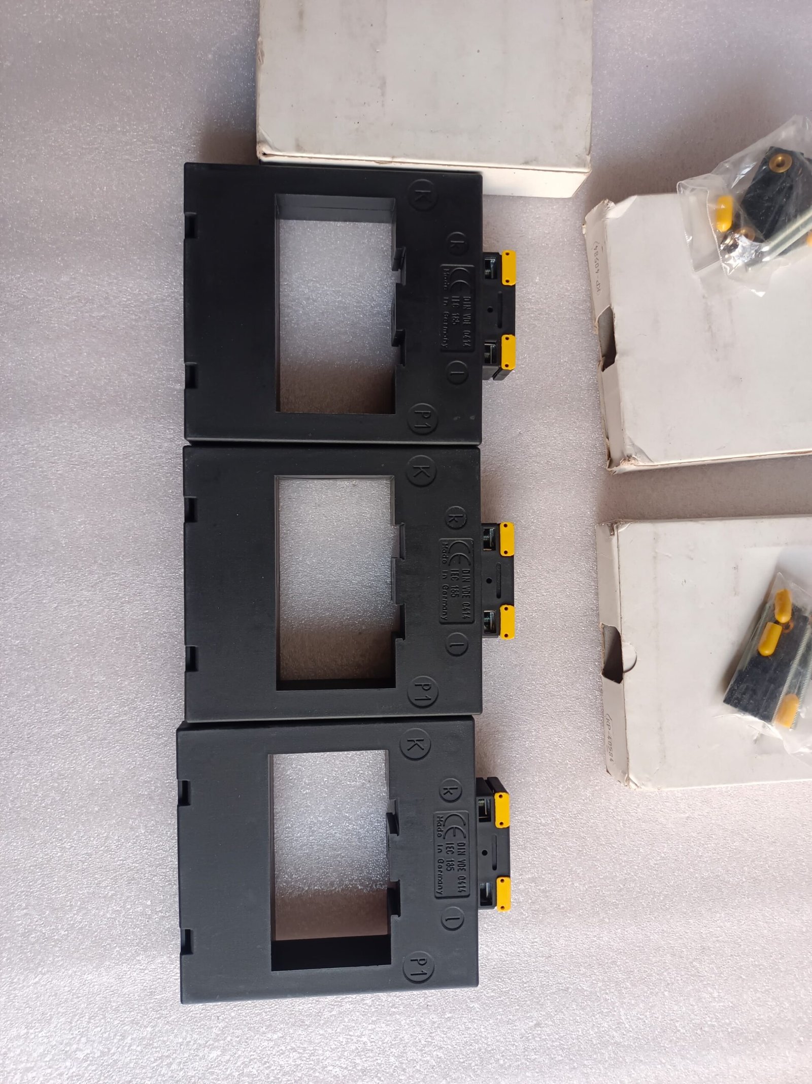 A06B-6096-H207 FANUC SERVO AMPLIFIER MODULE A06B6096H207 thumbnail 4405