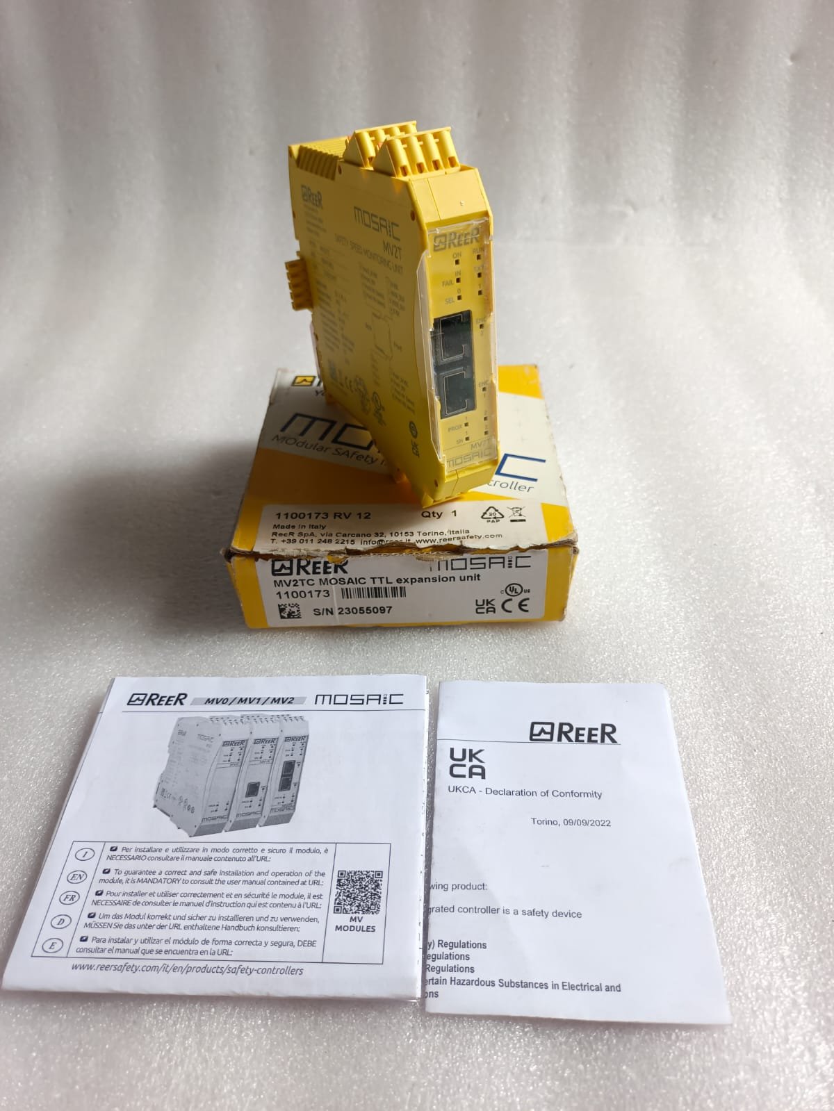 A06B-6096-H207 FANUC SERVO AMPLIFIER MODULE A06B6096H207 thumbnail 815