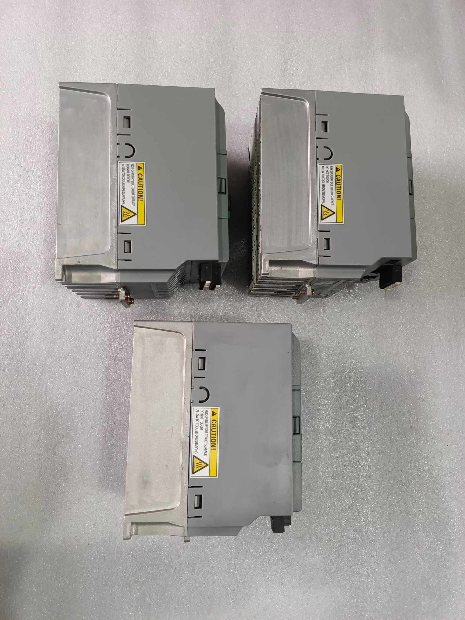 A06B-6096-H207 FANUC SERVO AMPLIFIER MODULE A06B6096H207 thumbnail 3930