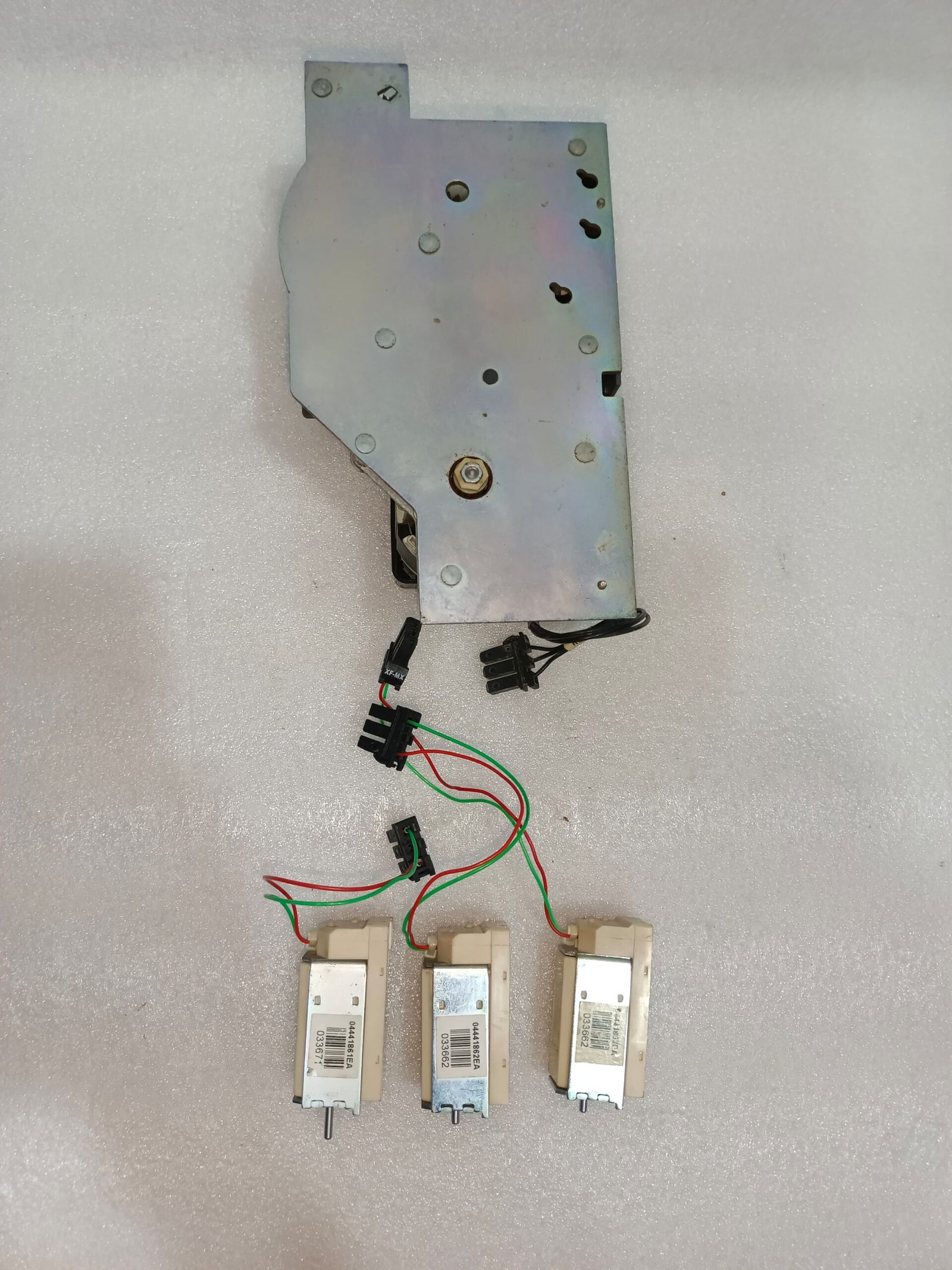 A06B-6096-H207 FANUC SERVO AMPLIFIER MODULE A06B6096H207 thumbnail 4186