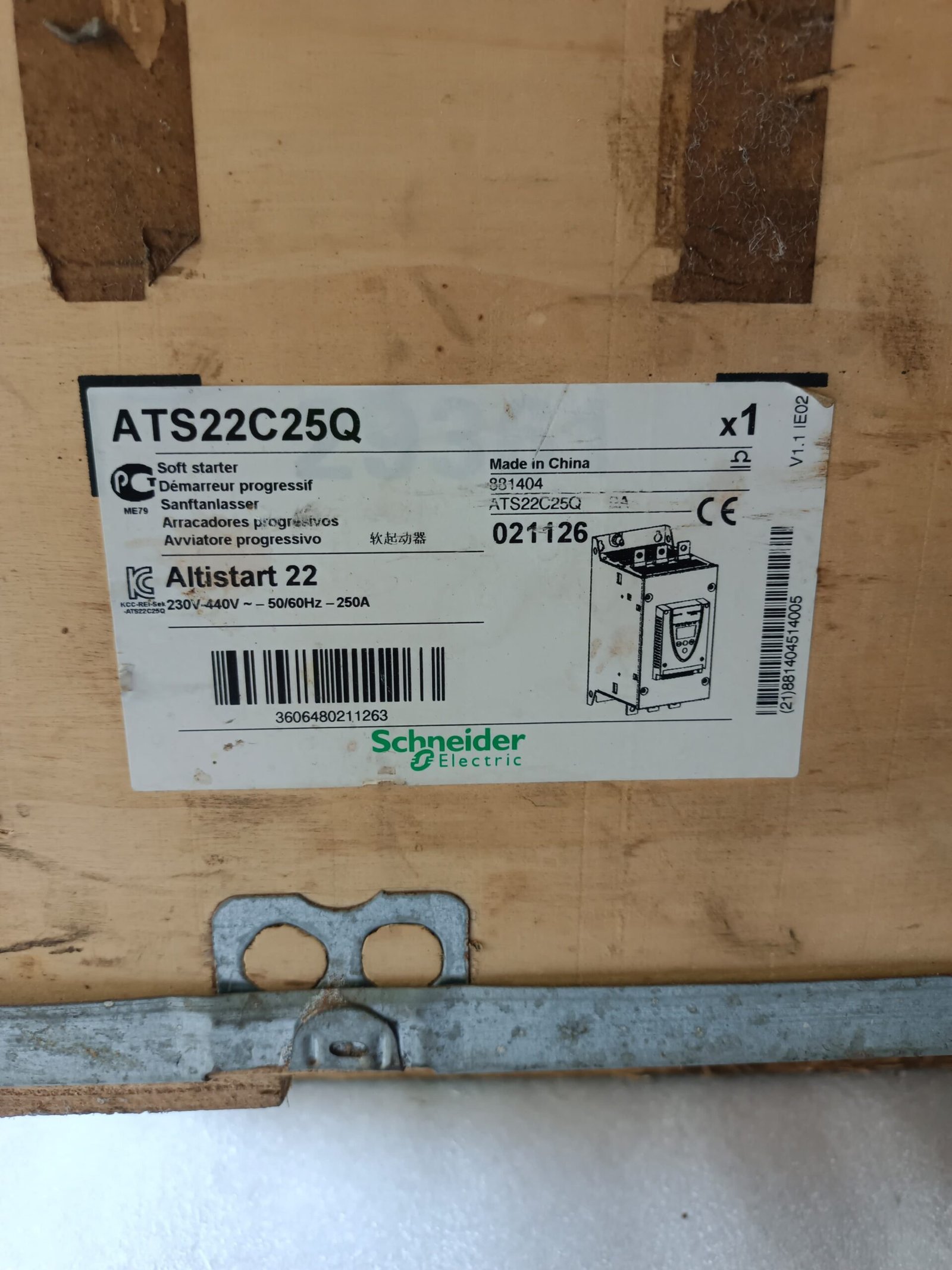 ATS22C25Q SCHNEIDER ATS22C25Q SCHNEIDER 170HP SOFT STARTER NEW thumbnail 5