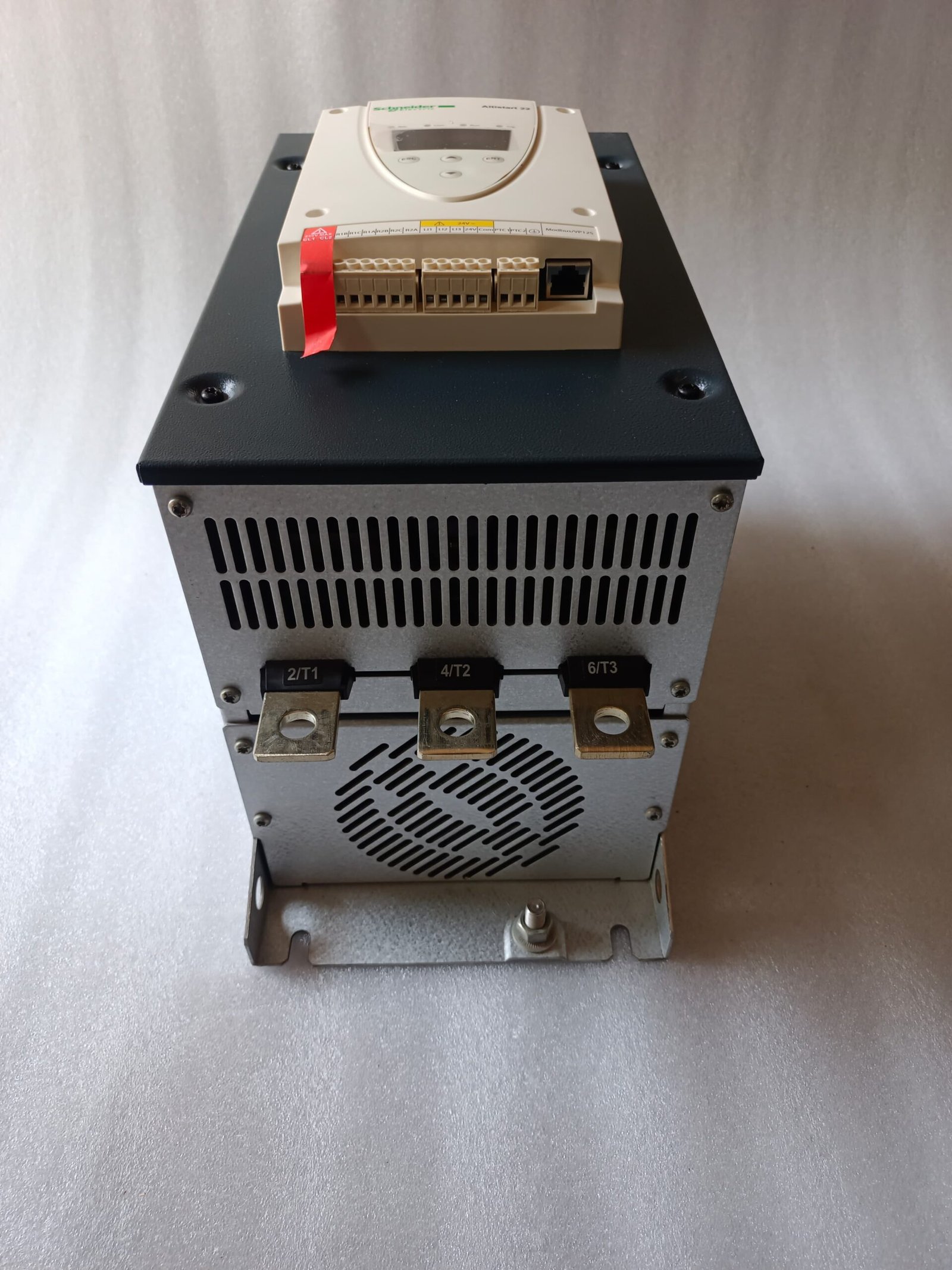 ATS22C25Q SCHNEIDER ATS22C25Q SCHNEIDER 170HP SOFT STARTER NEW thumbnail 8