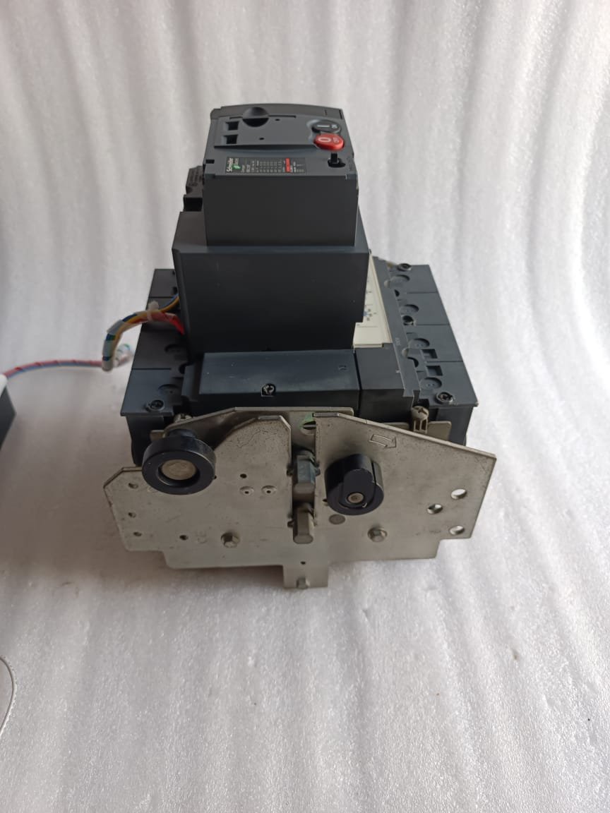 A06B-6096-H207 FANUC SERVO AMPLIFIER MODULE A06B6096H207 thumbnail 1533