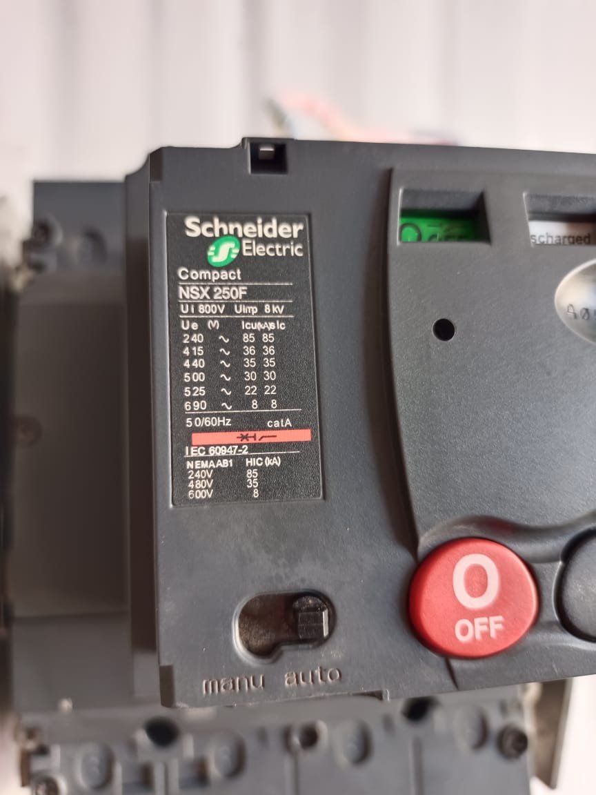 A06B-6096-H207 FANUC SERVO AMPLIFIER MODULE A06B6096H207 thumbnail 1525